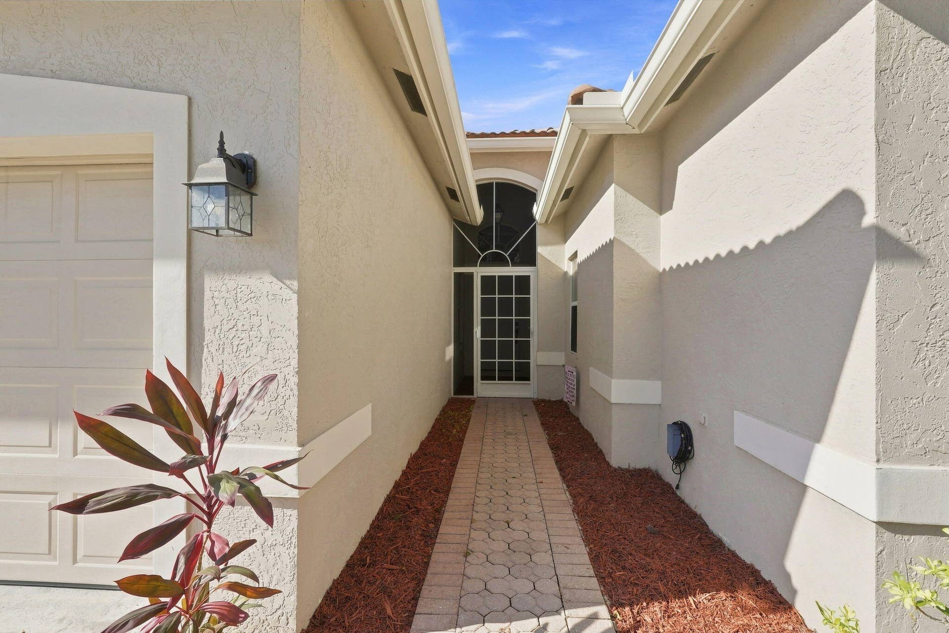 8680 GOLD CAY, West Palm Beach, FL 33411 3-web-or-mls-DSC04927