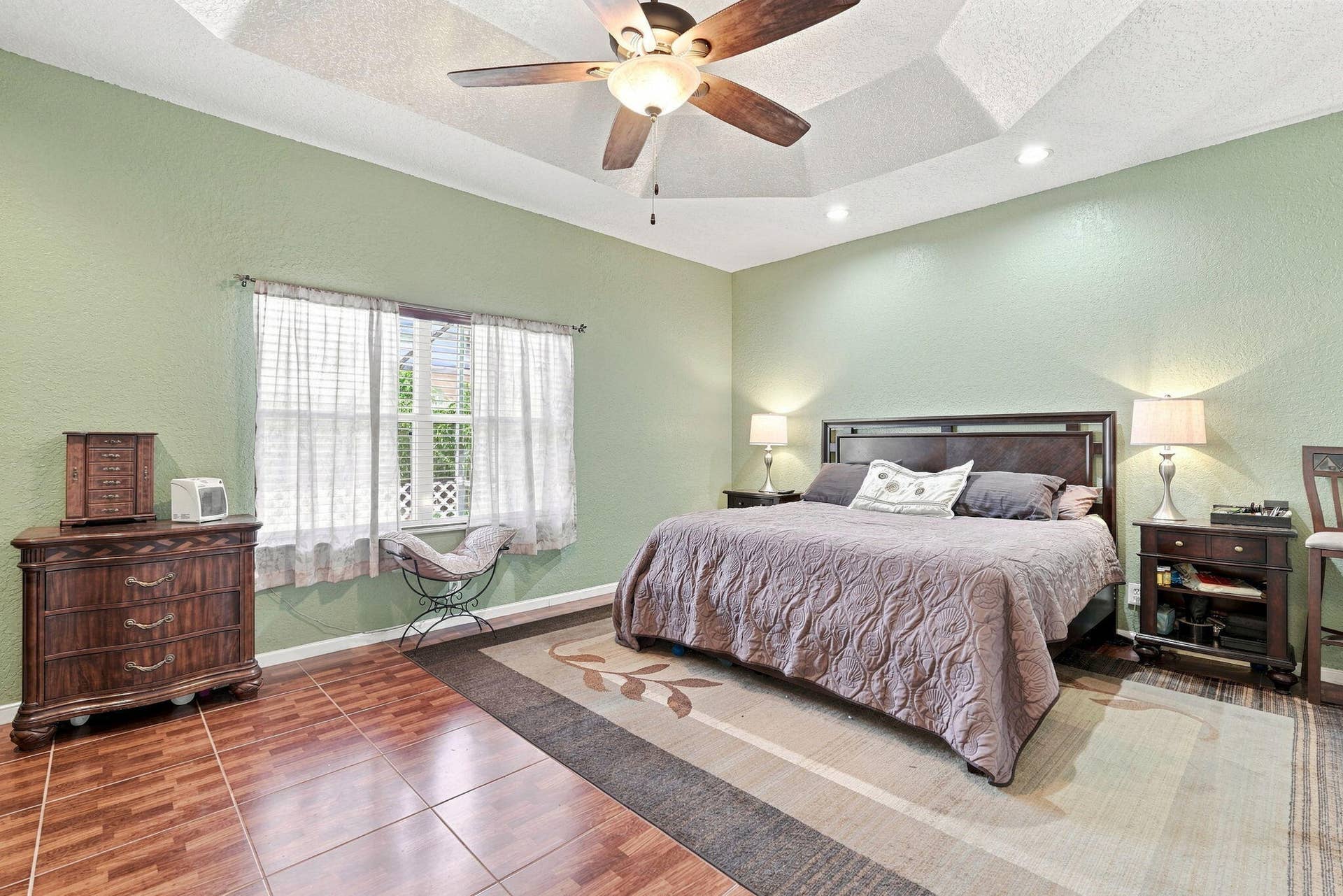 8680 GOLD CAY, West Palm Beach, FL 33411 26-web-or-mls-DSC05067