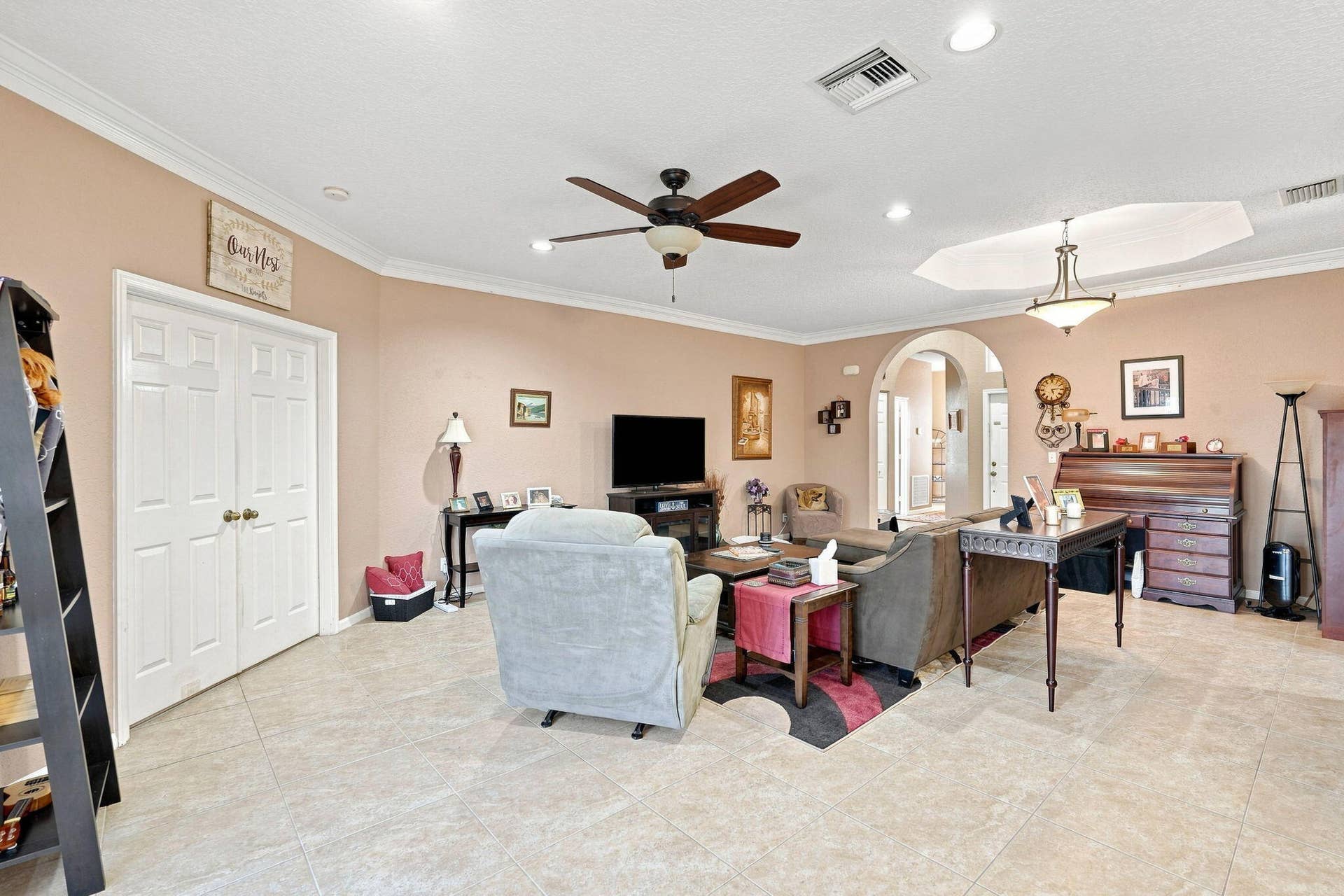 8680 GOLD CAY, West Palm Beach, FL 33411 14-web-or-mls-DSC05002_with_tv