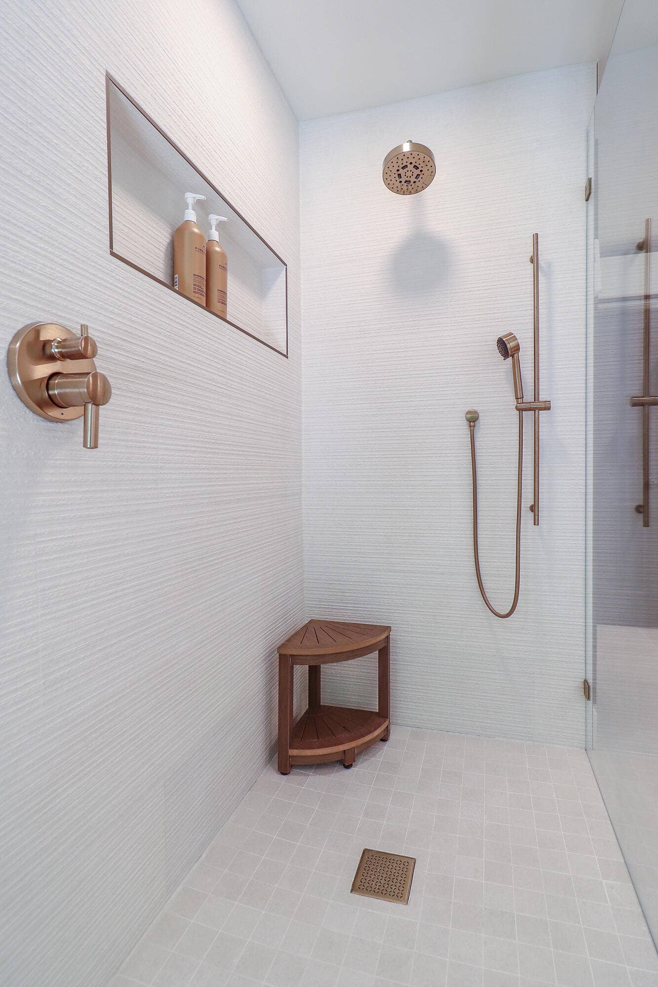 8166 150th Court N, Palm Beach Gardens, FL 33418 28-Master Bathroom