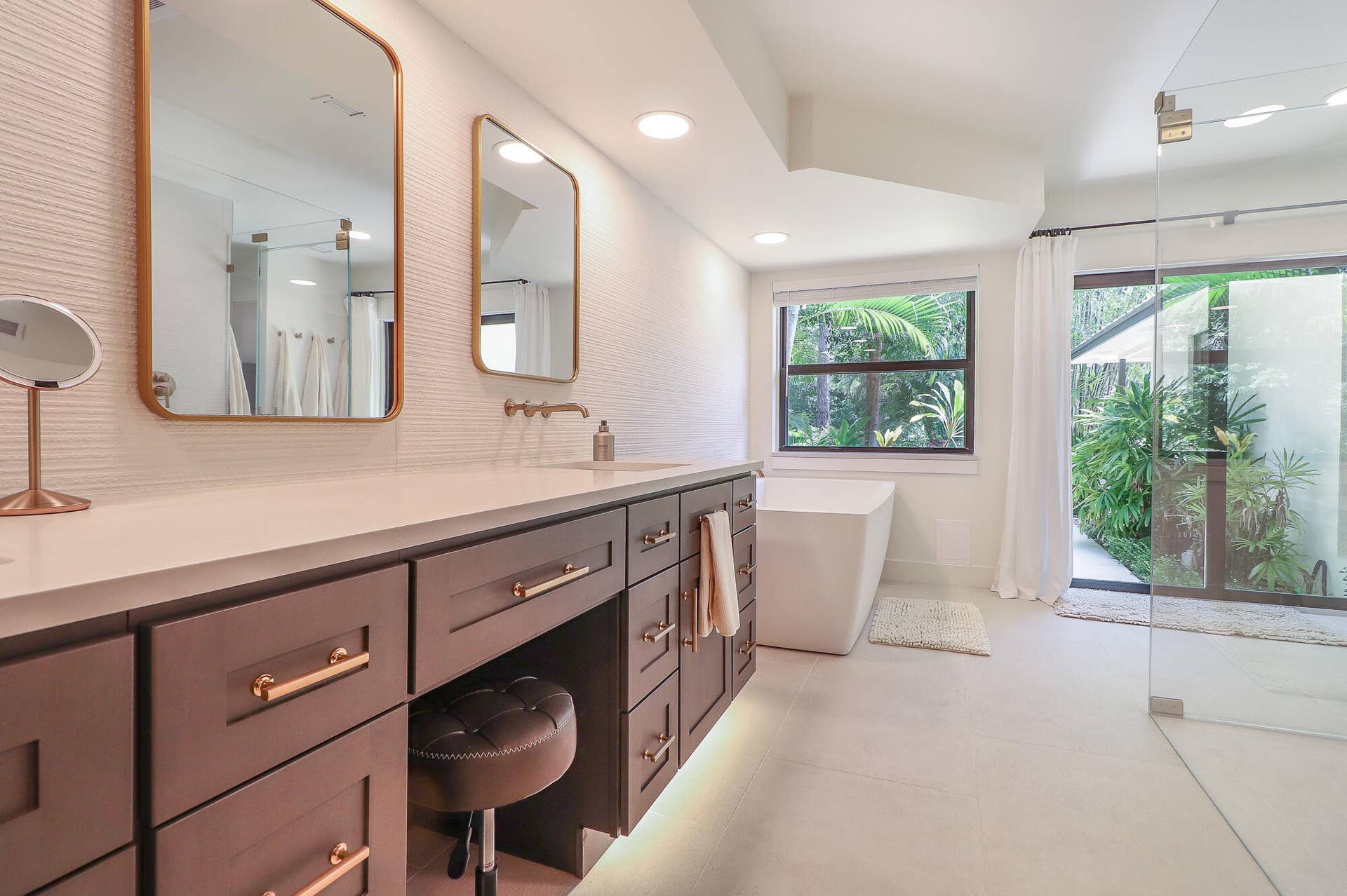 8166 150th Court N, Palm Beach Gardens, FL 33418 26-Master Bathroom