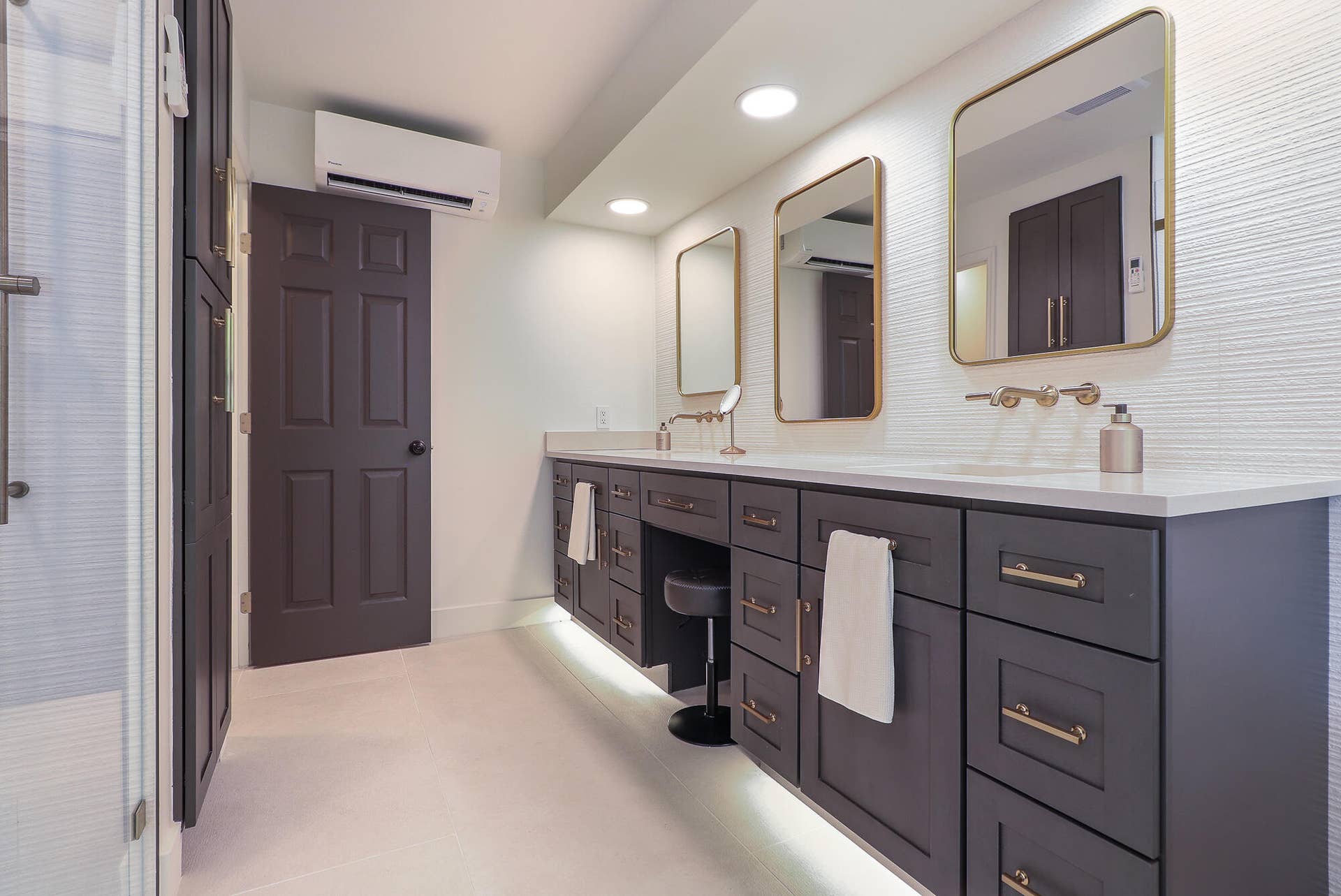 8166 150th Court N, Palm Beach Gardens, FL 33418 24-Master Bathroom