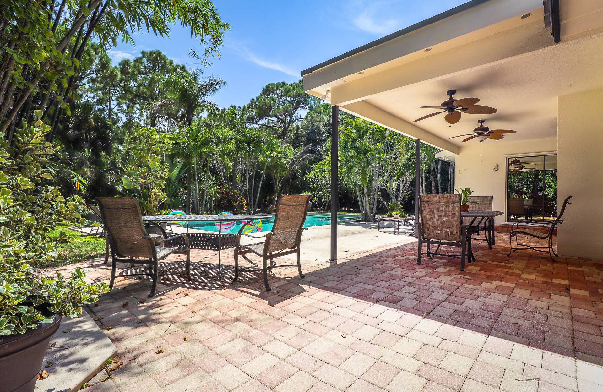 8166 150th Court N, Palm Beach Gardens, FL 33418 48-Patio