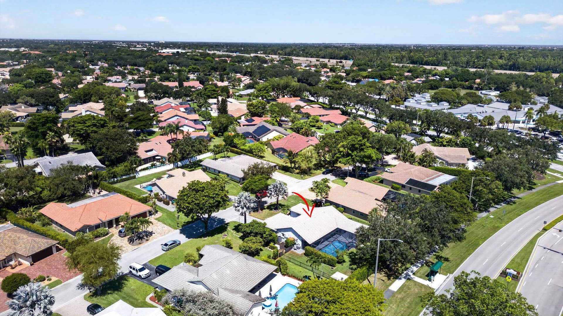 5417 NW 83rd Way, Coral Springs, FL 33067 57-web-or-mls-DJI_20260818114903_0195_D