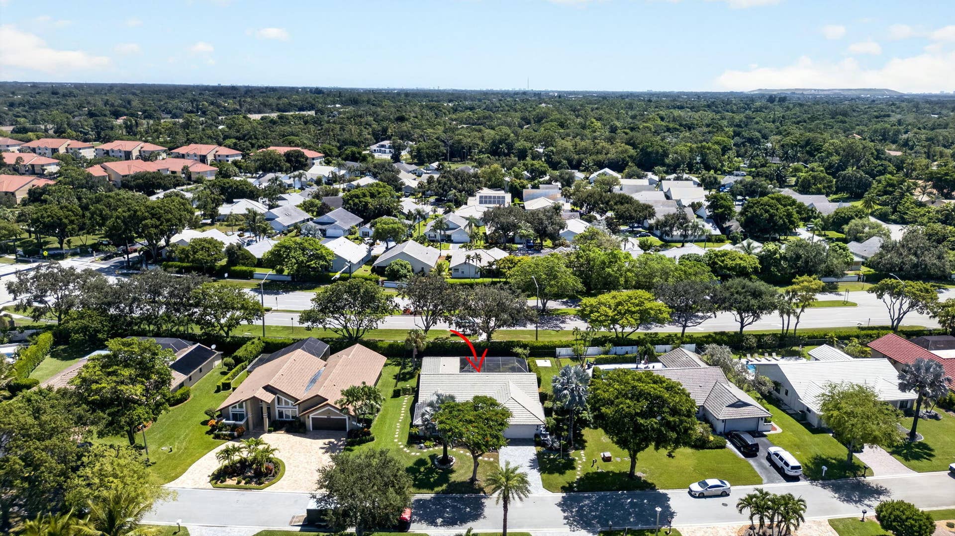5417 NW 83rd Way, Coral Springs, FL 33067 55-web-or-mls-DJI_20260818114814_0180_D