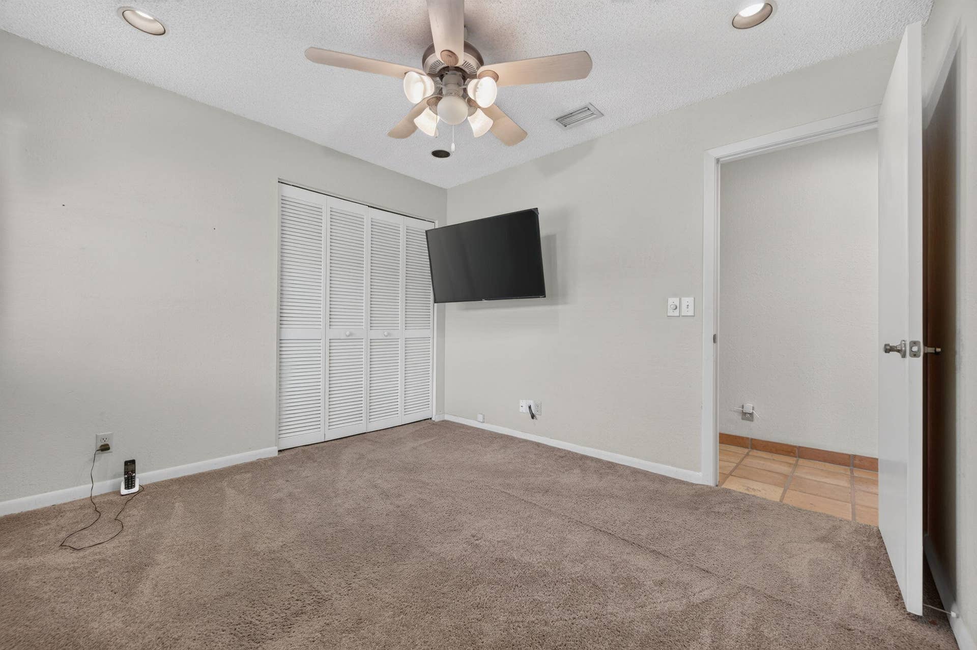5417 NW 83rd Way, Coral Springs, FL 33067 35-web-or-mls-DSC_6128