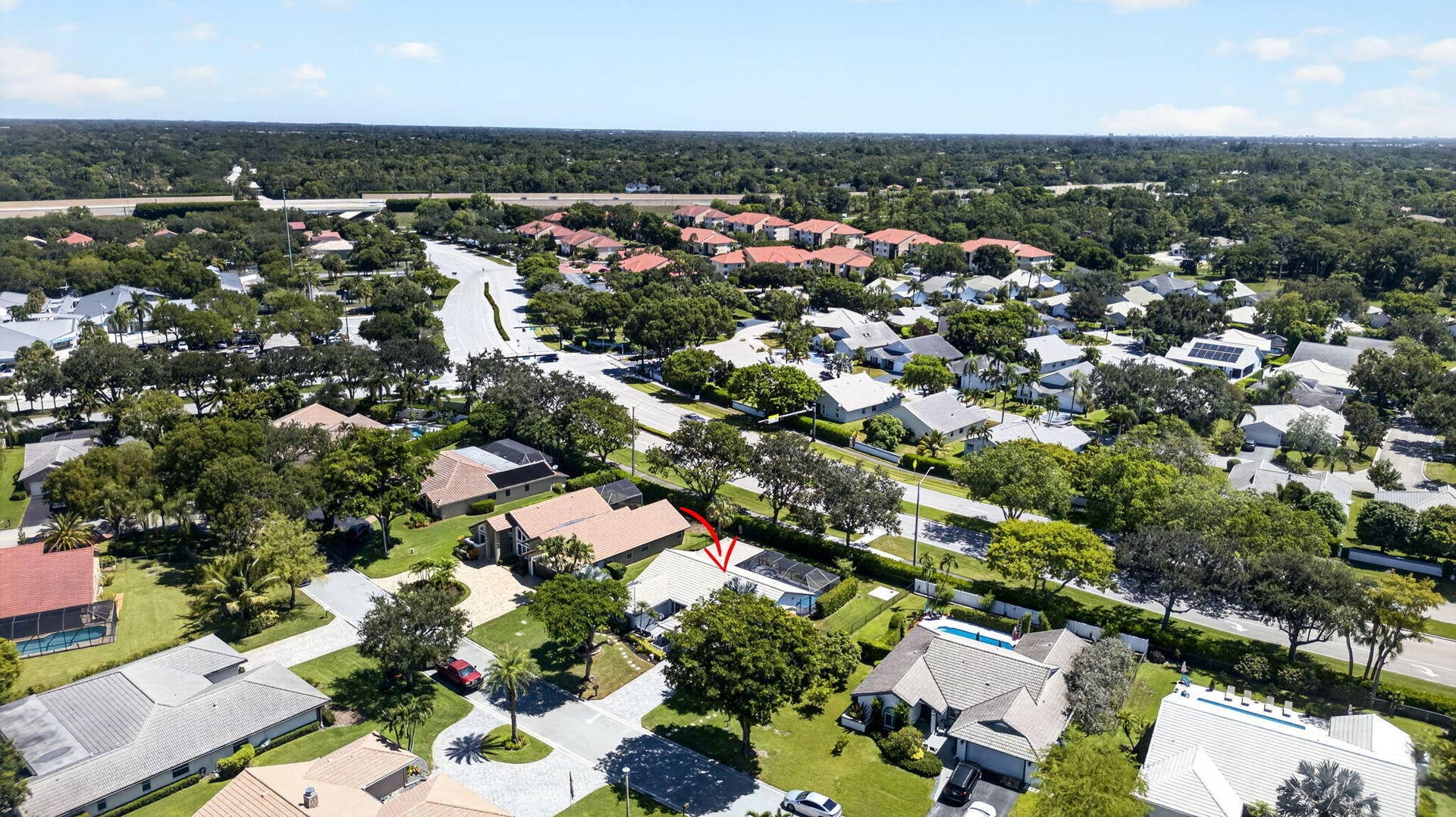 5417 NW 83rd Way, Coral Springs, FL 33067 56-web-or-mls-DJI_20260818114830_0185_D