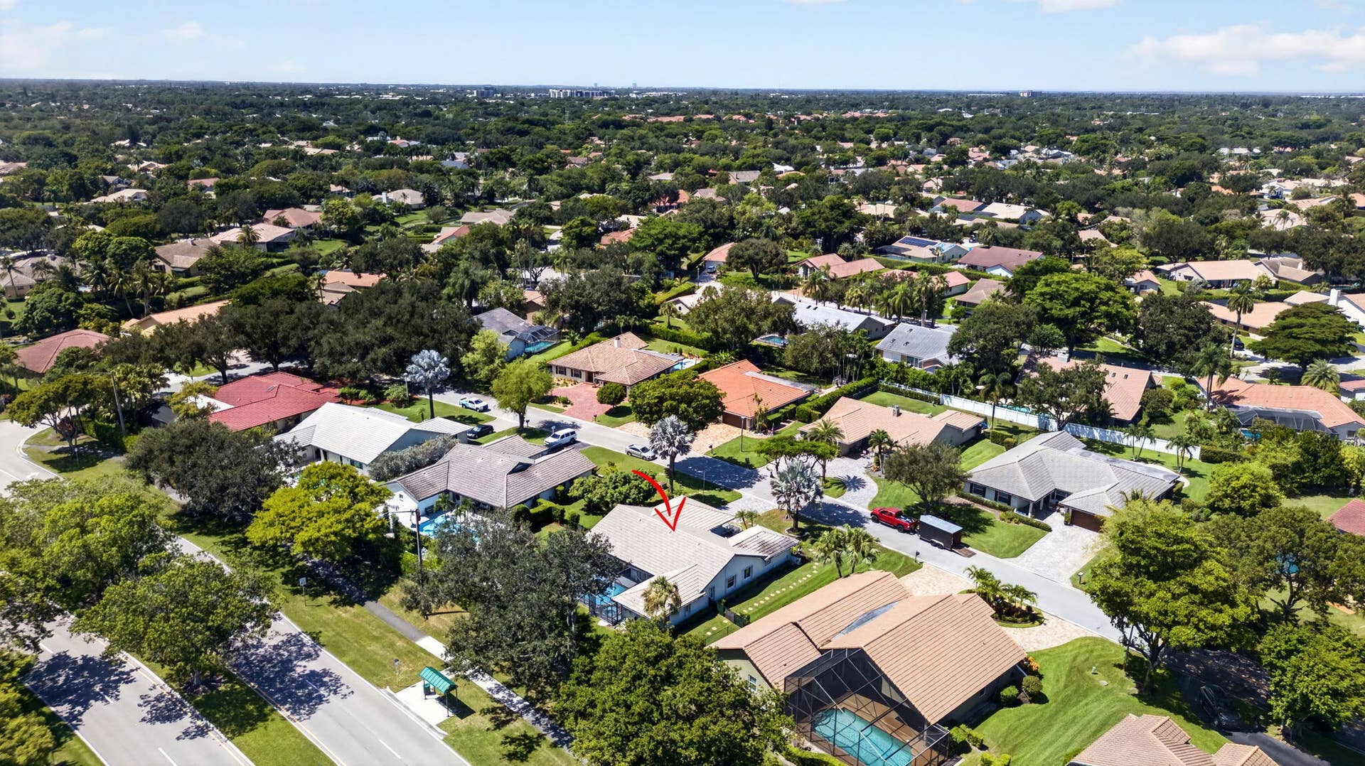 5417 NW 83rd Way, Coral Springs, FL 33067 59-web-or-mls-DJI_20260818114936_0210_D