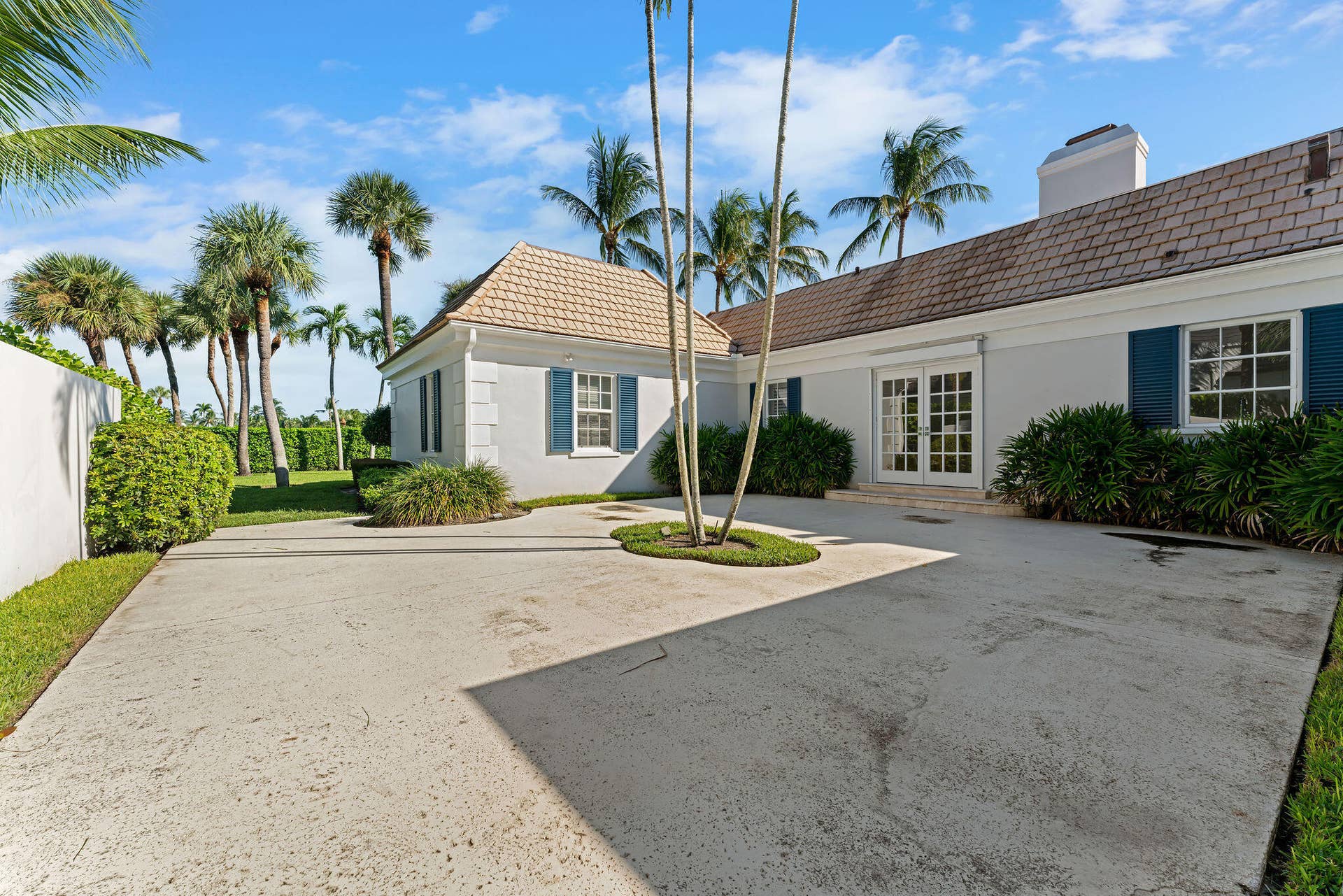 971 LAKE HOUSE Drive, North Palm Beach, FL 33408 losttree-35