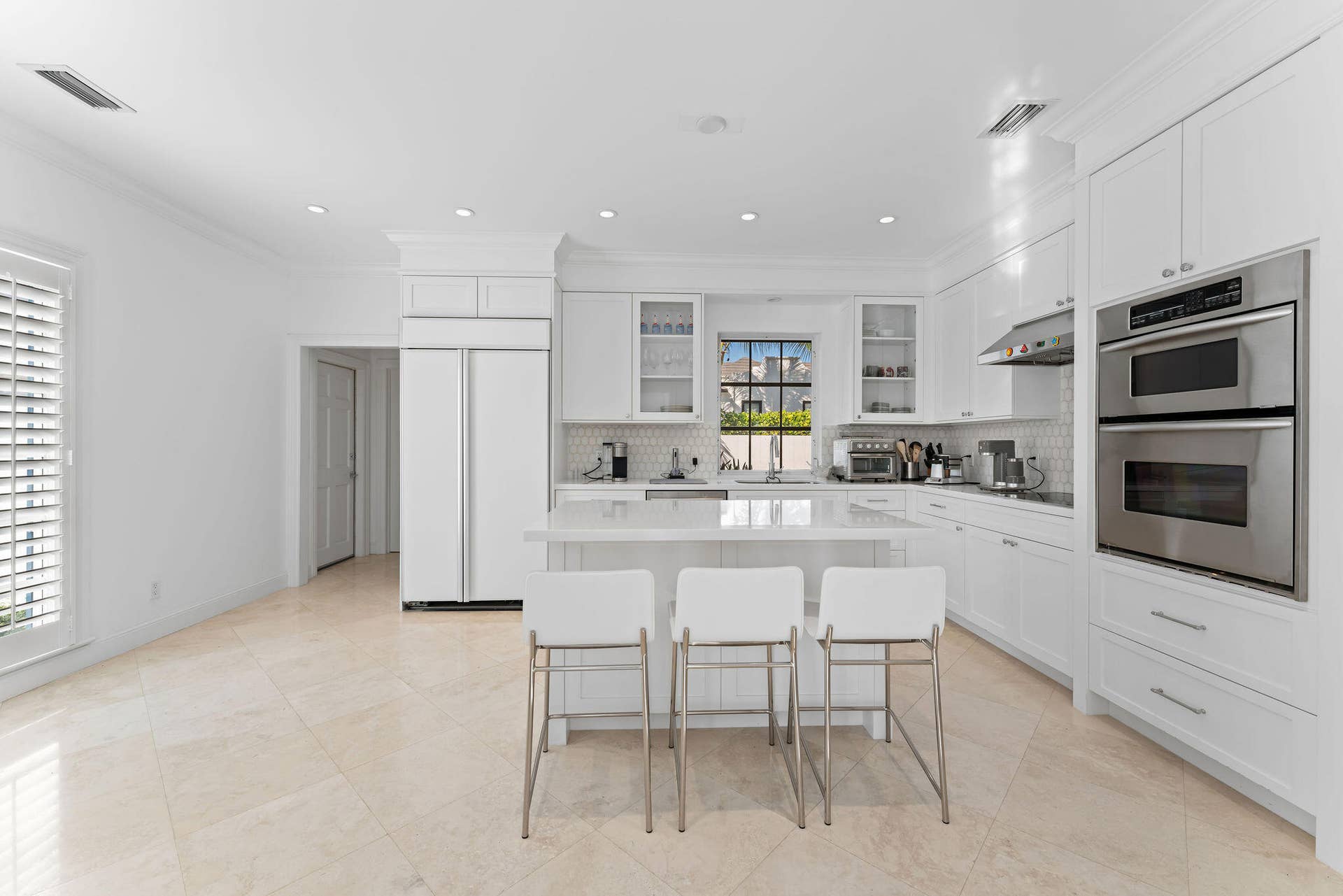 971 LAKE HOUSE Drive, North Palm Beach, FL 33408 losttree-22
