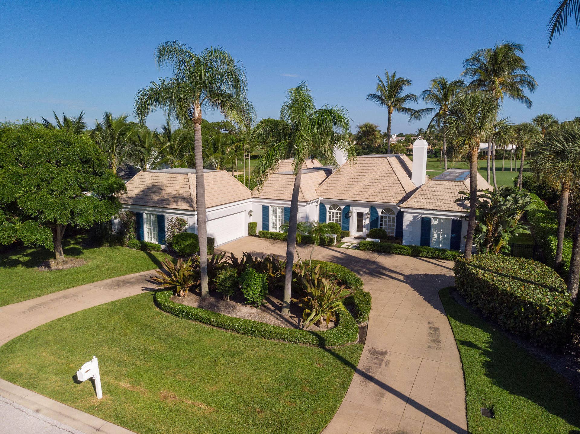 971 LAKE HOUSE Drive, North Palm Beach, FL 33408 losttree-8