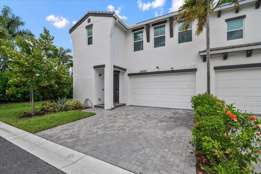 Property photo for 16493 Helix Court, Westlake, FL