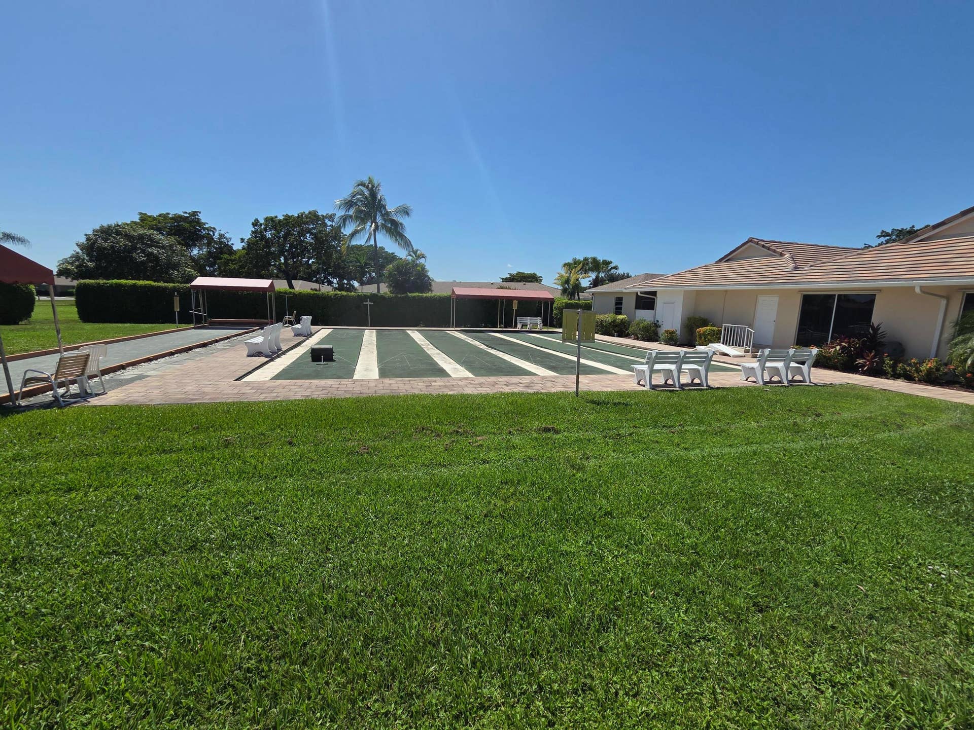 8590 CHEVY CHASE Drive, #130, Boca Raton, FL 33433 253190