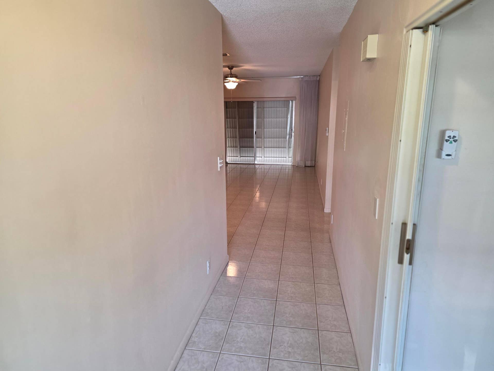 8590 CHEVY CHASE Drive, #130, Boca Raton, FL 33433 253209