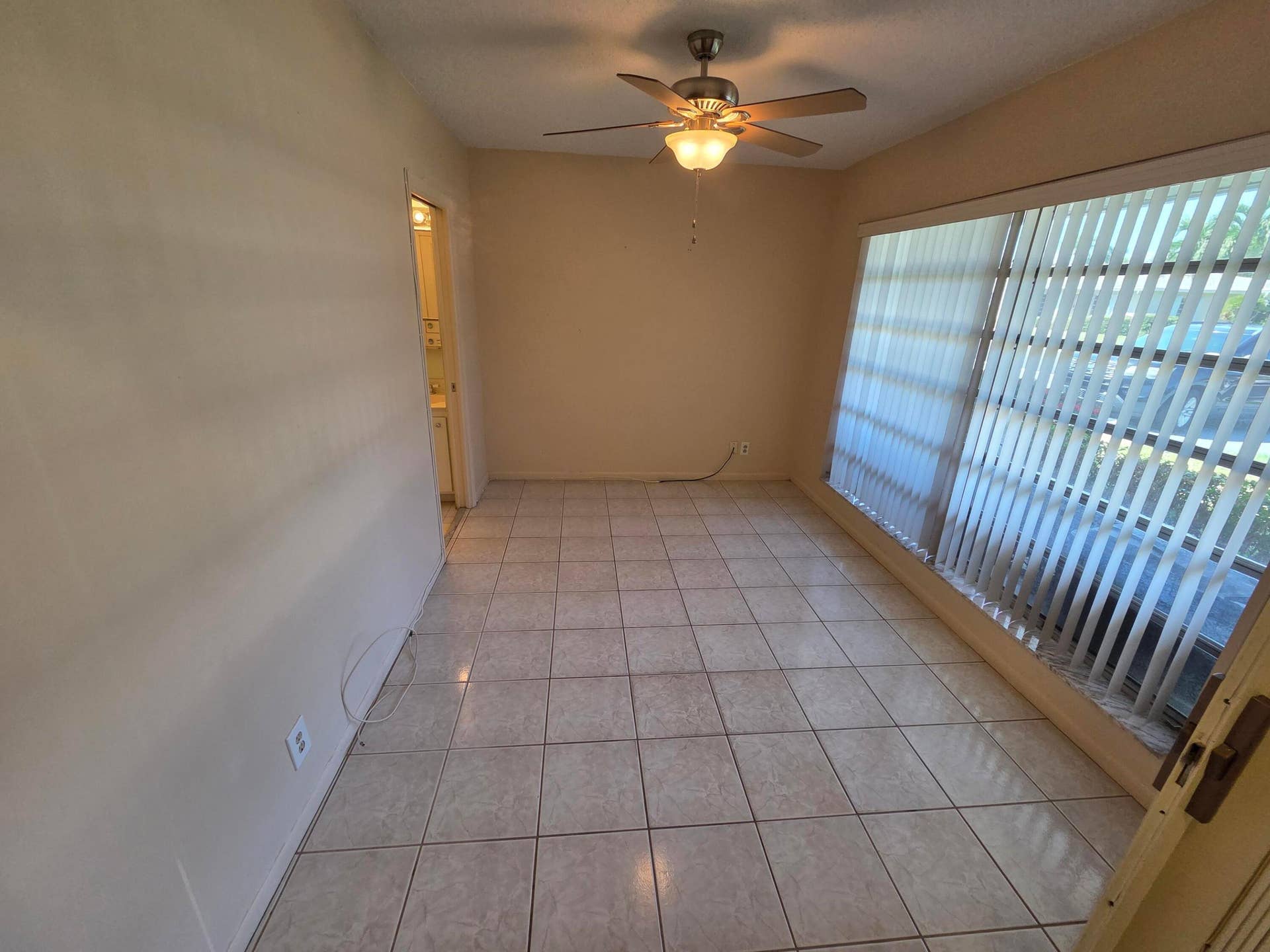 8590 CHEVY CHASE Drive, #130, Boca Raton, FL 33433 253204