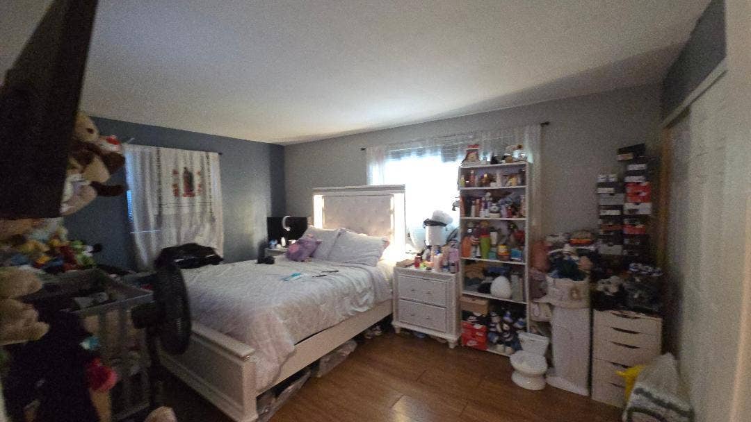 911 NE 58TH Street, Oakland Park, FL 33334 J15