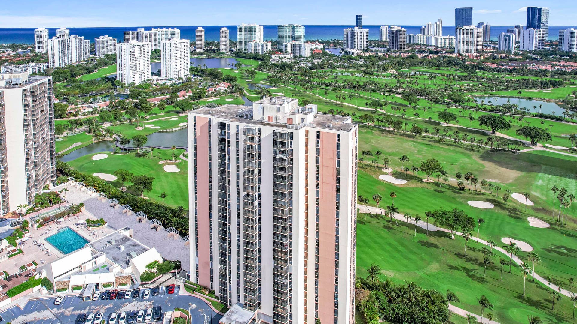 20335 W Country Club Drive, #2107, Aventura, FL 33180 20335 W Country Club Drive 2107 - 5