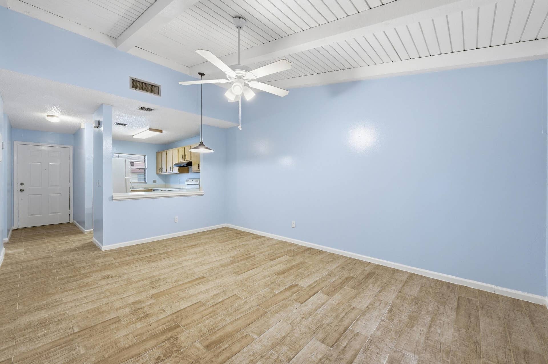 506 GLENWOOD Drive, West Palm Beach, West Palm Beach, FL 33415 Living/Dining view 4