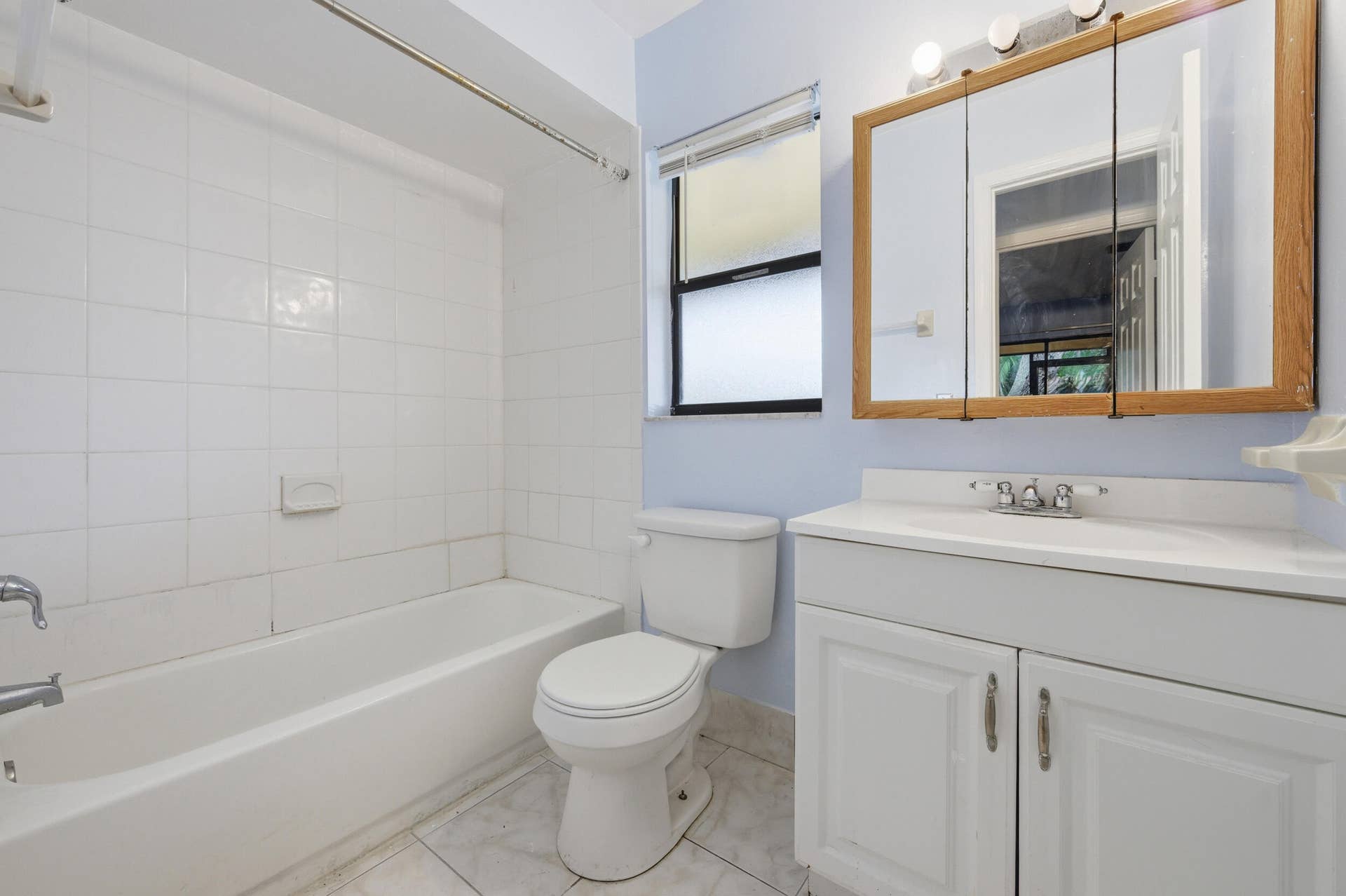 506 GLENWOOD Drive, West Palm Beach, West Palm Beach, FL 33415 Bathroom View 1