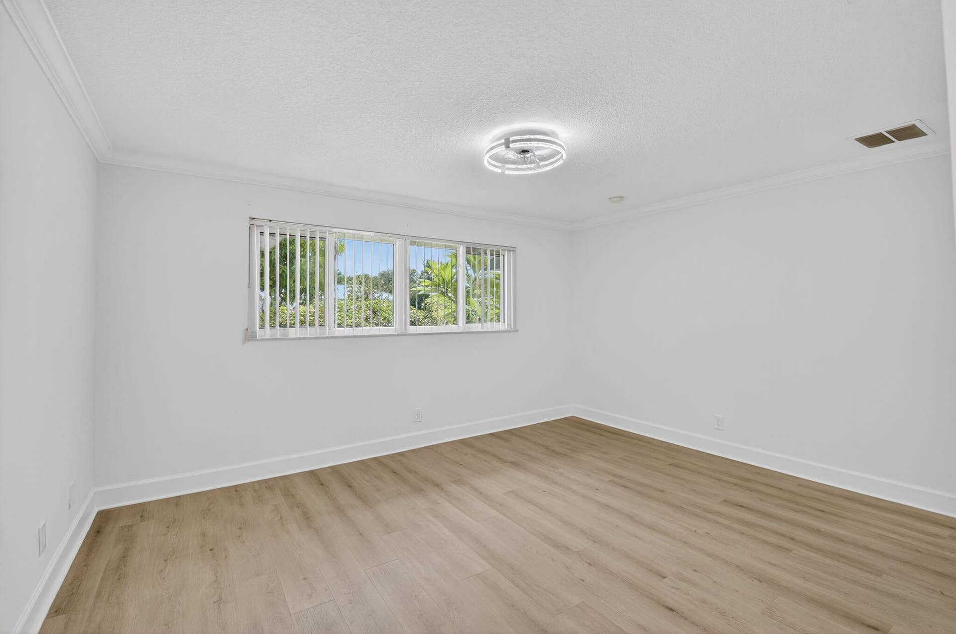 4599 Brady Boulevard, Delray Beach, FL 33445 20250930171142863857000000-o