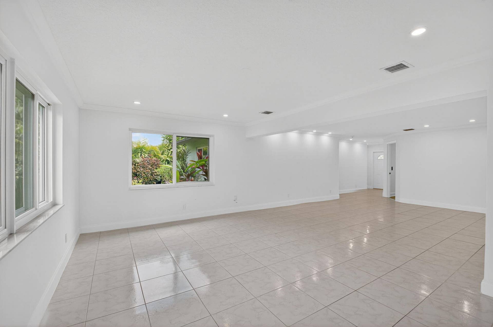 4599 Brady Boulevard, Delray Beach, FL 33445 20250930171133895077000000-o