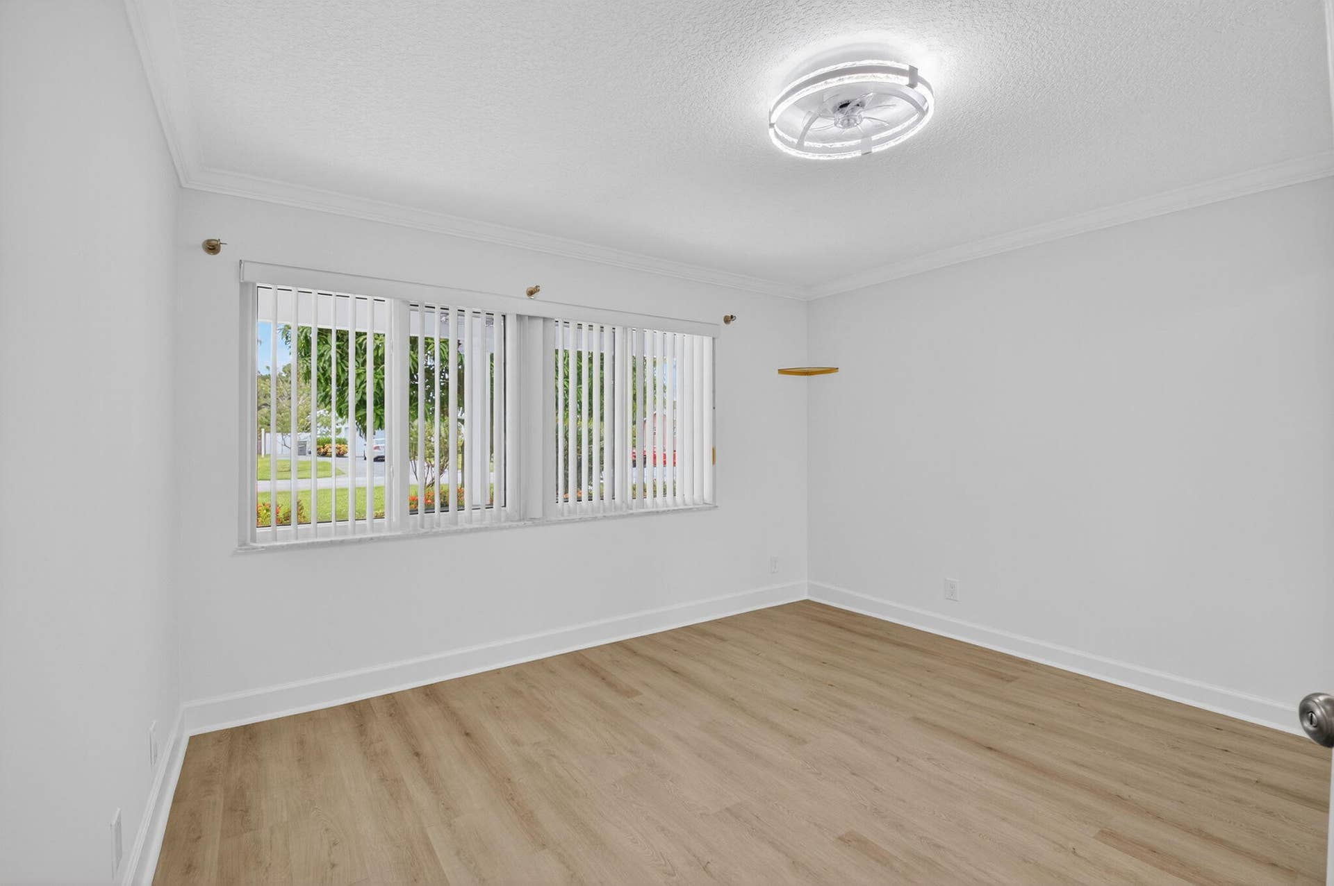 4599 Brady Boulevard, Delray Beach, FL 33445 20250930171147566107000000-o