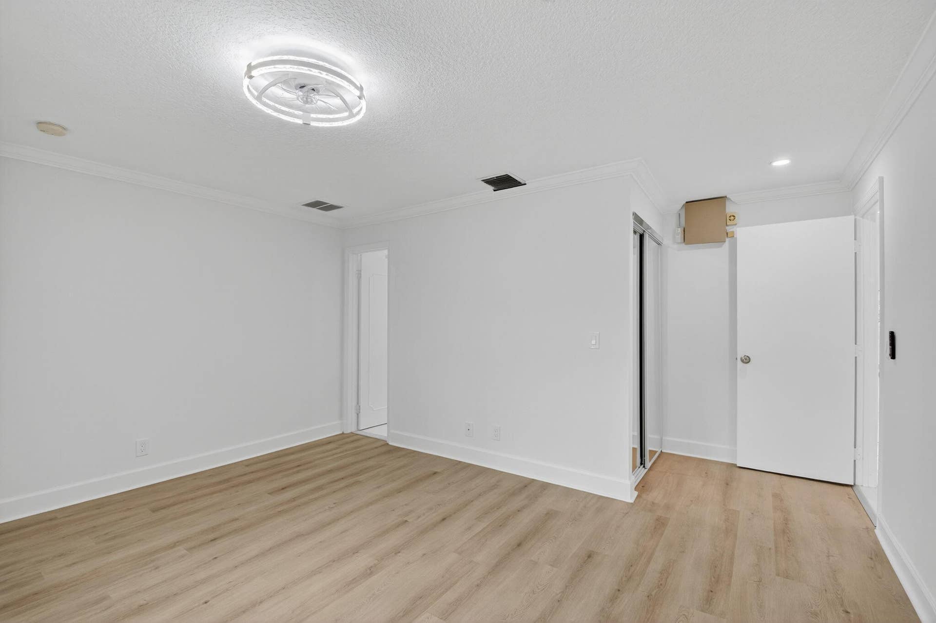 4599 Brady Boulevard, Delray Beach, FL 33445 20250930171143620185000000-o