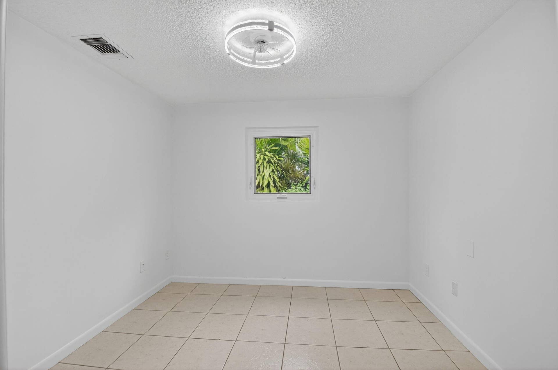 4599 Brady Boulevard, Delray Beach, FL 33445 Bonus Room