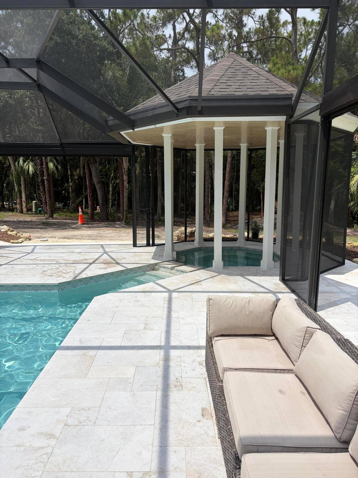 pool 4