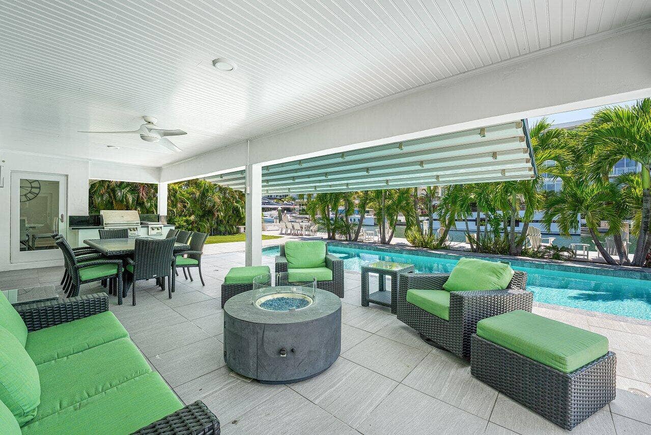 2540 MERCEDES Drive, Fort Lauderdale, Fort Lauderdale, FL 33316 m38