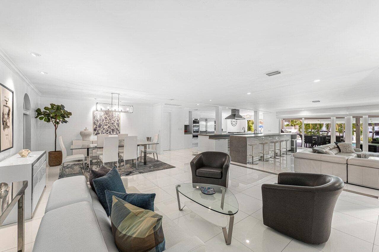 2540 MERCEDES Drive, Fort Lauderdale, Fort Lauderdale, FL 33316 m11