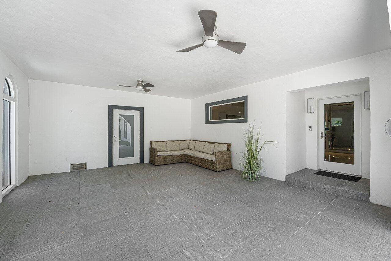 2540 MERCEDES Drive, Fort Lauderdale, Fort Lauderdale, FL 33316 m4