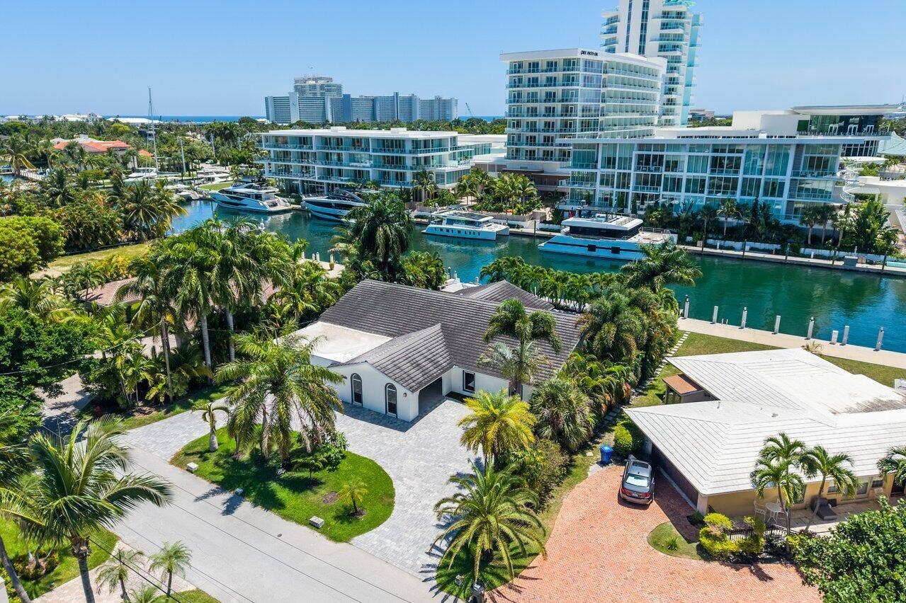 2540 MERCEDES Drive, Fort Lauderdale, Fort Lauderdale, FL 33316 m65