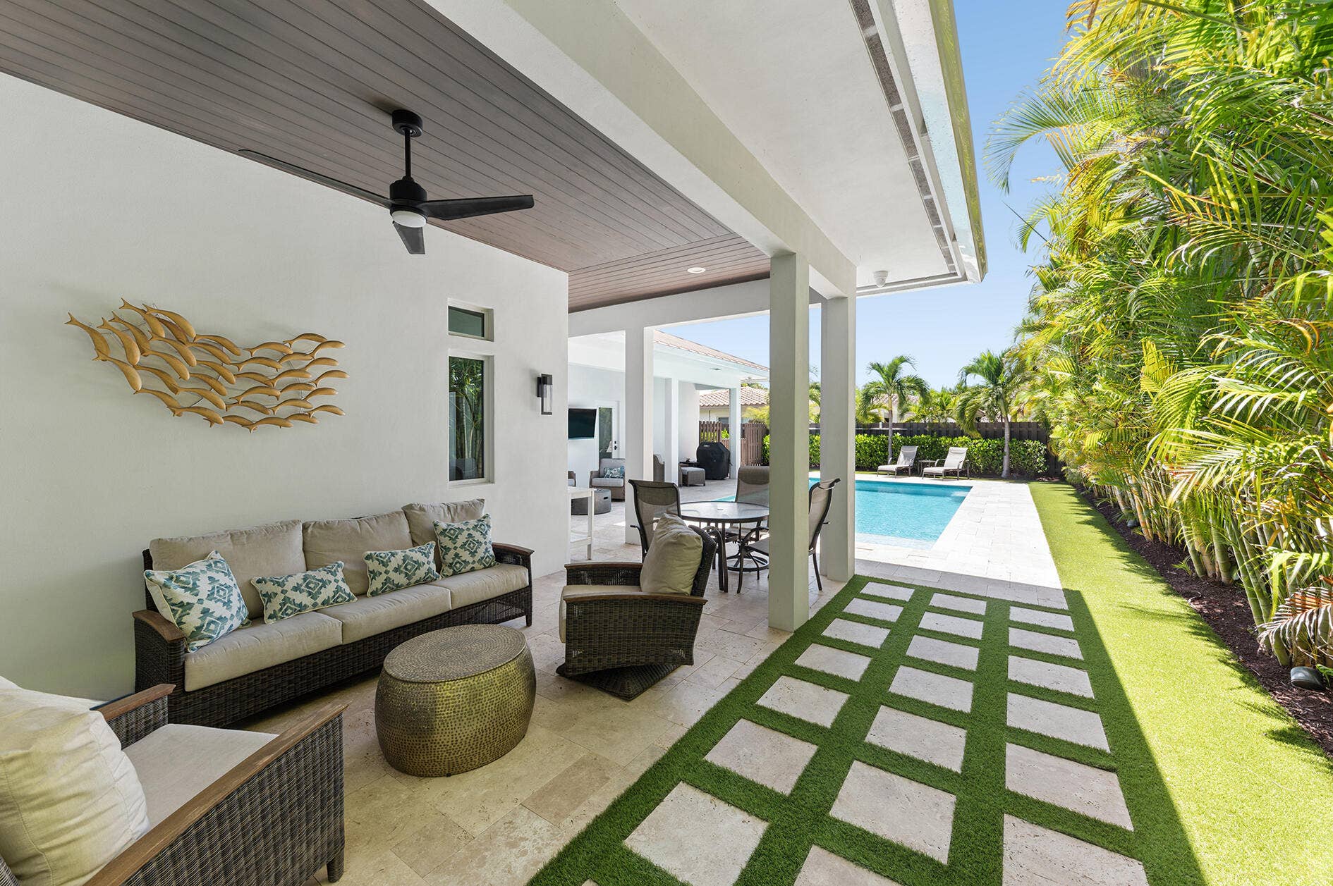 115 NE 16TH Court, Delray Beach, FL 33444 Covered Area