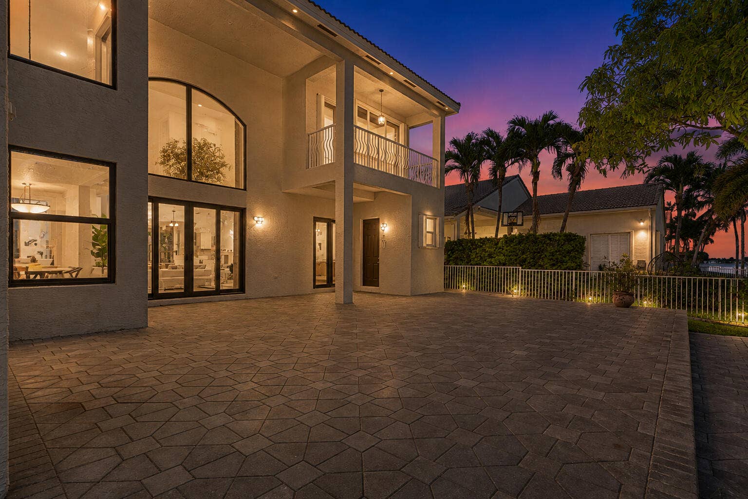 18581 SW 44th Street, Miramar, FL 33029 Twilight 5
