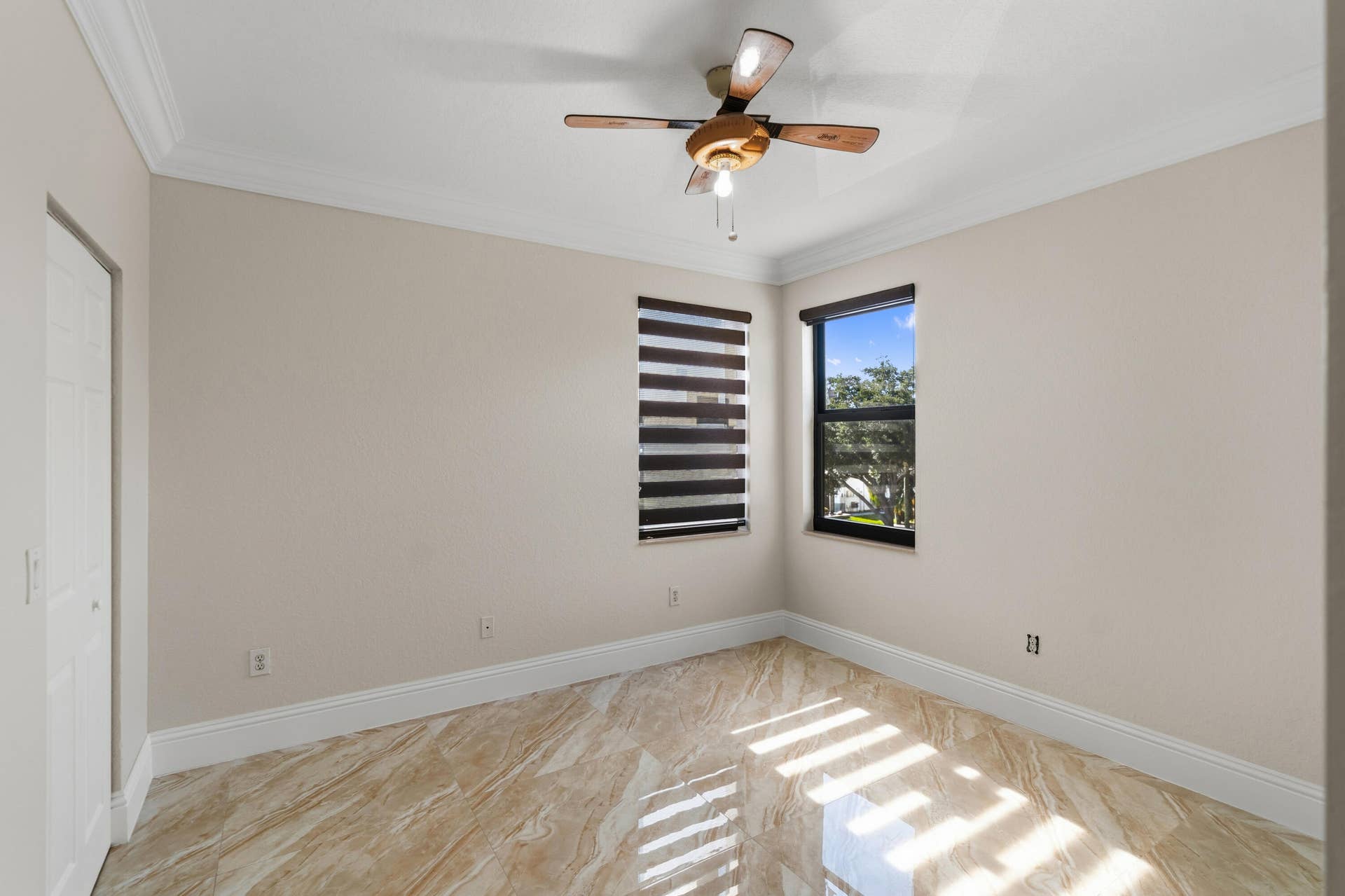 18581 SW 44th Street, Miramar, FL 33029 DSC08214
