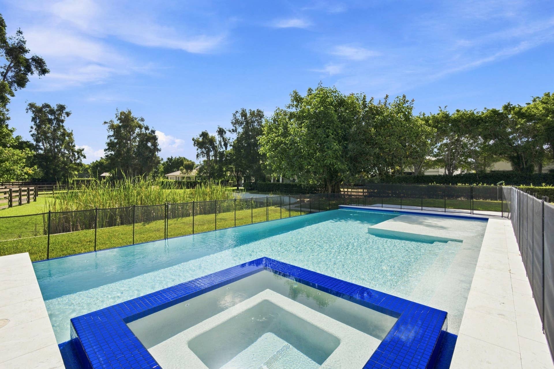 14492 Equestrian Way, Wellington, FL 33414 DSC_04992.jpg-FULL