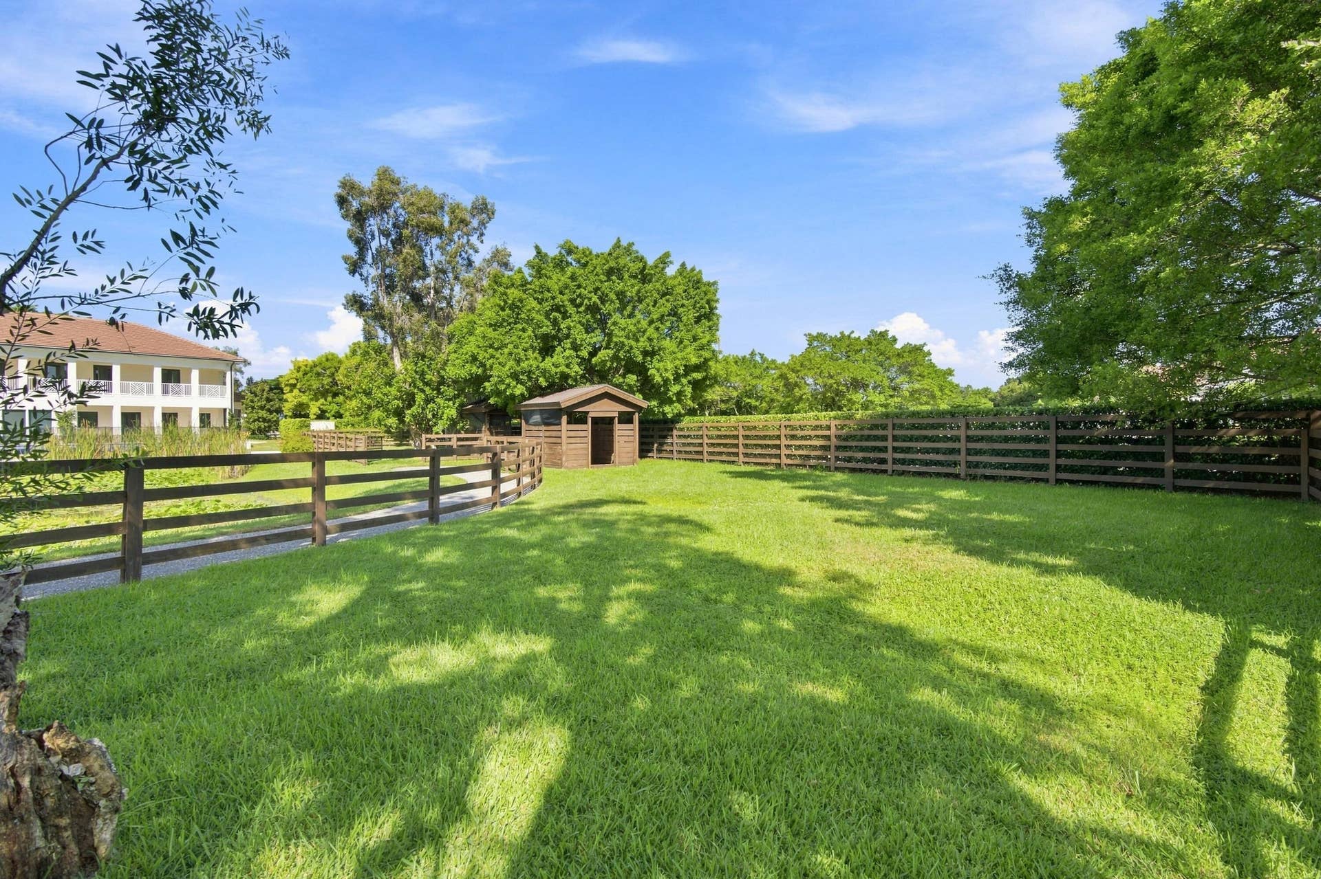14492 Equestrian Way, Wellington, FL 33414 DSC_05085.jpg-FULL