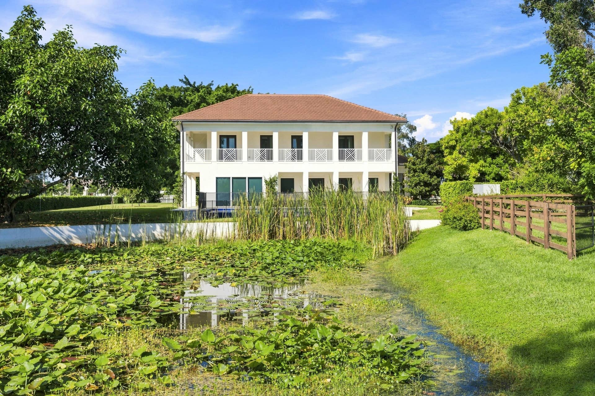 14492 Equestrian Way, Wellington, FL 33414 DSC_04980.jpg-FULL