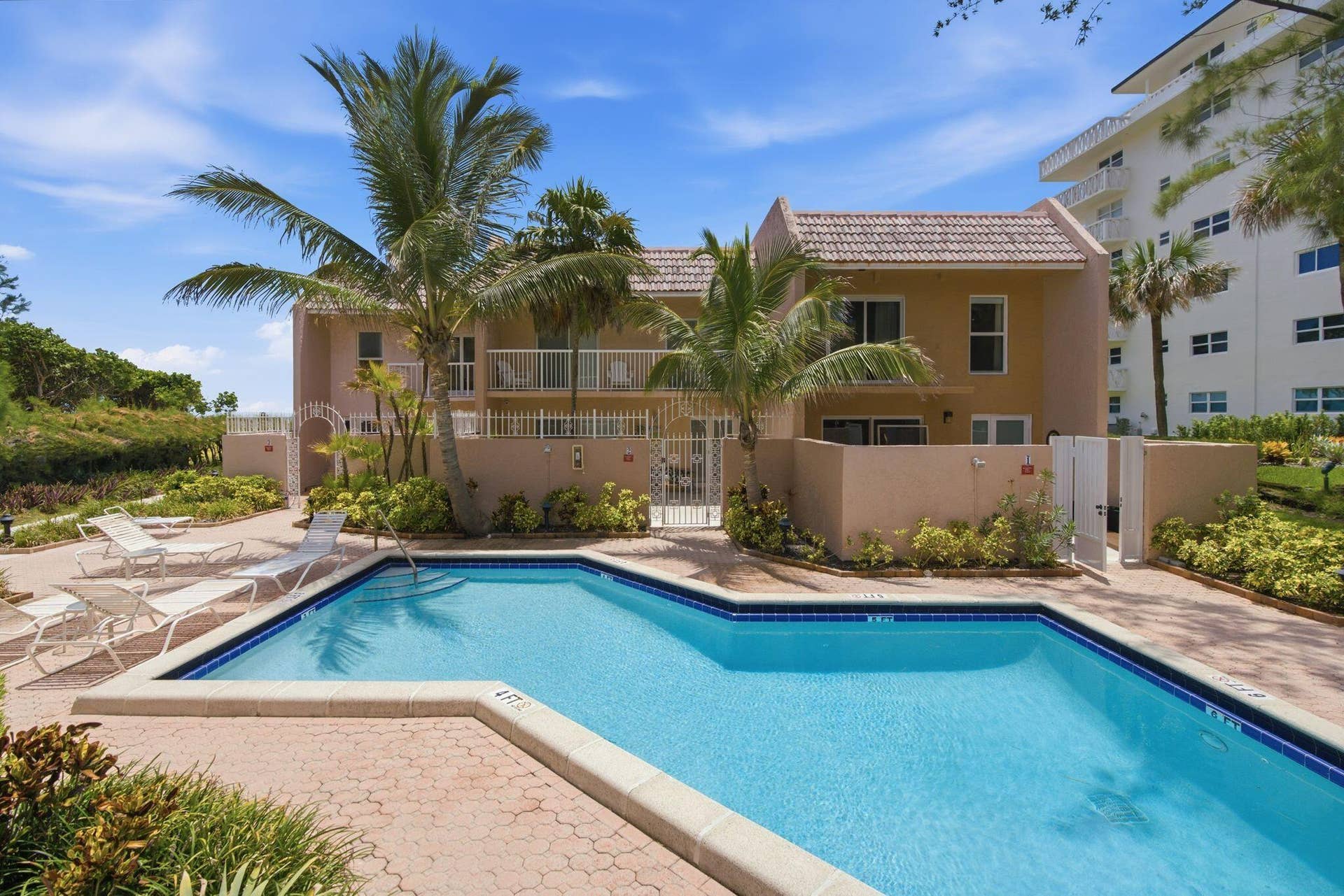 1173 HILLSBORO MILE, #2-2, Hillsboro Beach, Hillsboro Beach, FL 33062 36143