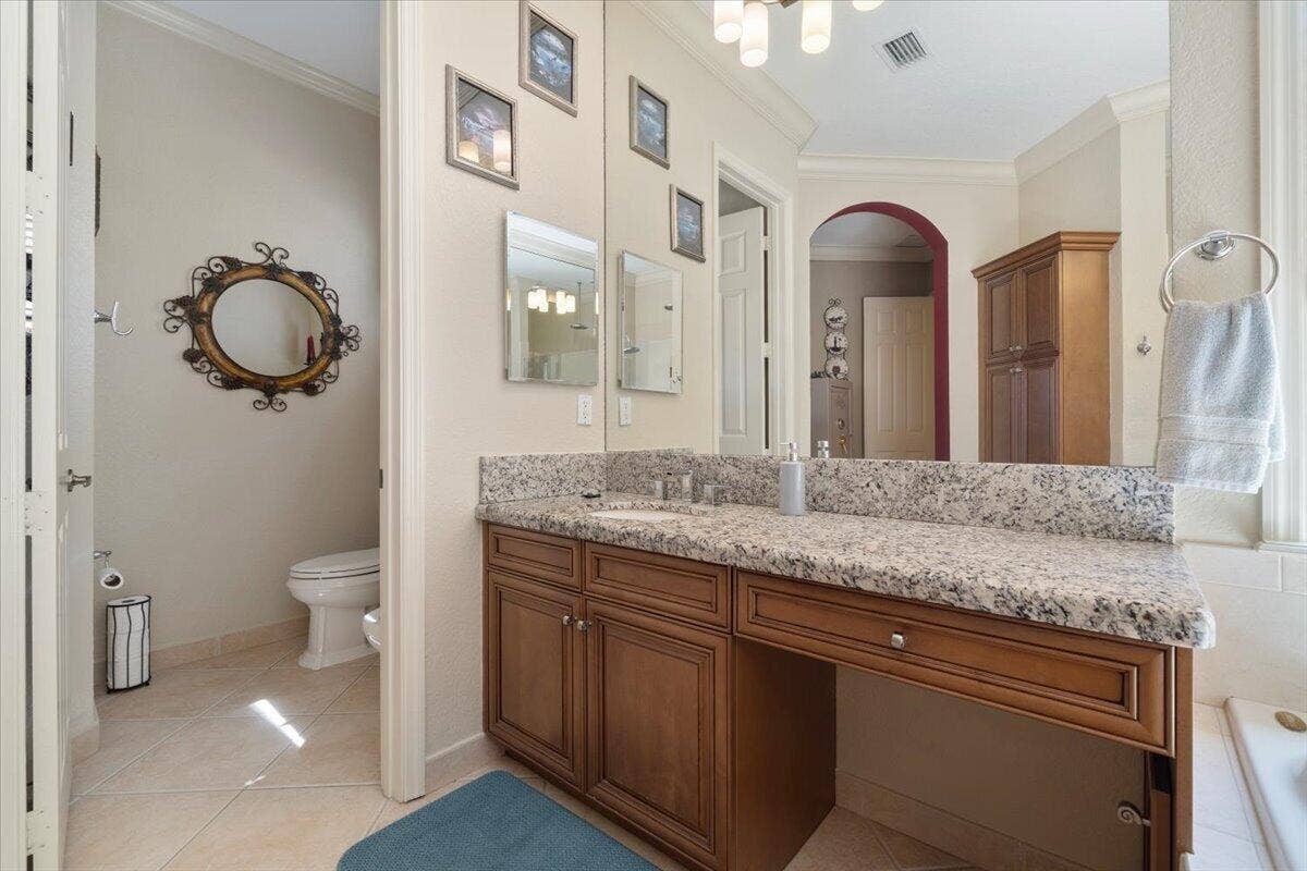 12390 NW 78th Manor, Parkland, FL 33076 Can you see the water closet and the bidet popping out?
