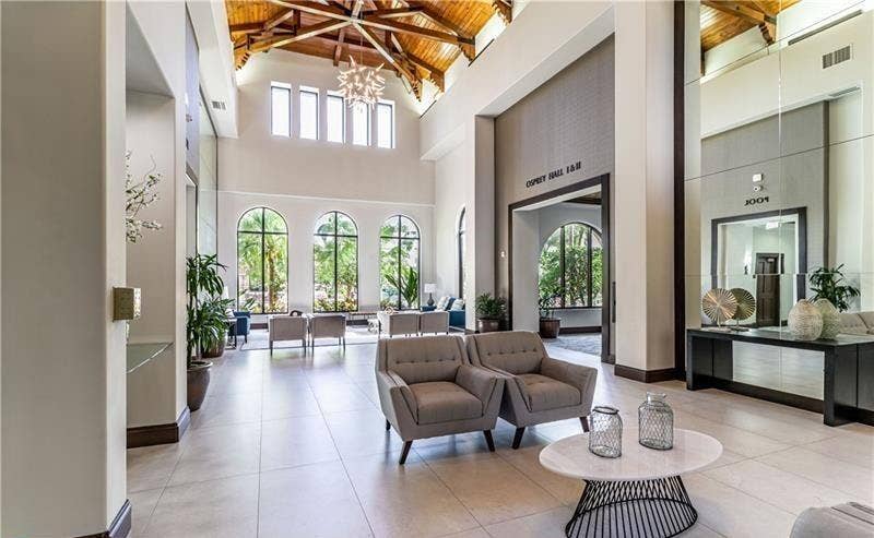 12390 NW 78th Manor, Parkland, FL 33076 The Lobby of our Elegant new modern renovated Plaza Del Largo clubhouse!