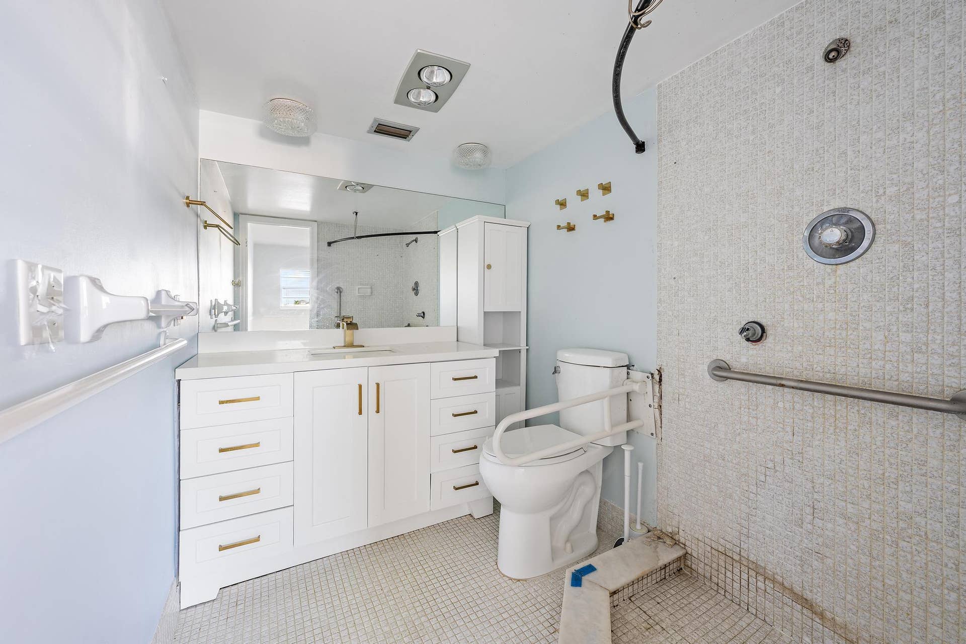 29 Yacht Club Drive, #Unit 405, North Palm Beach, FL 33408 29 Yacht Club Dr 405-9