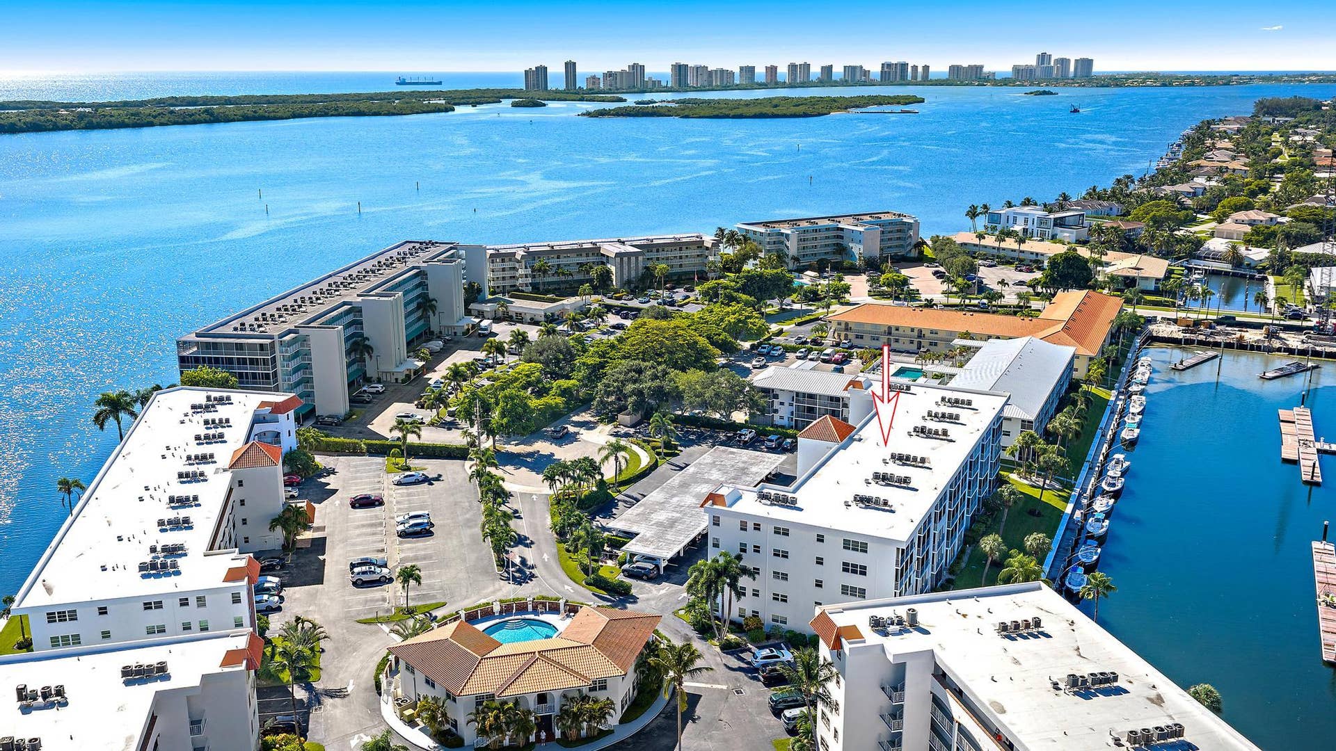 29 Yacht Club Drive, #Unit 405, North Palm Beach, FL 33408 29 Yacht Club Dr 405-25