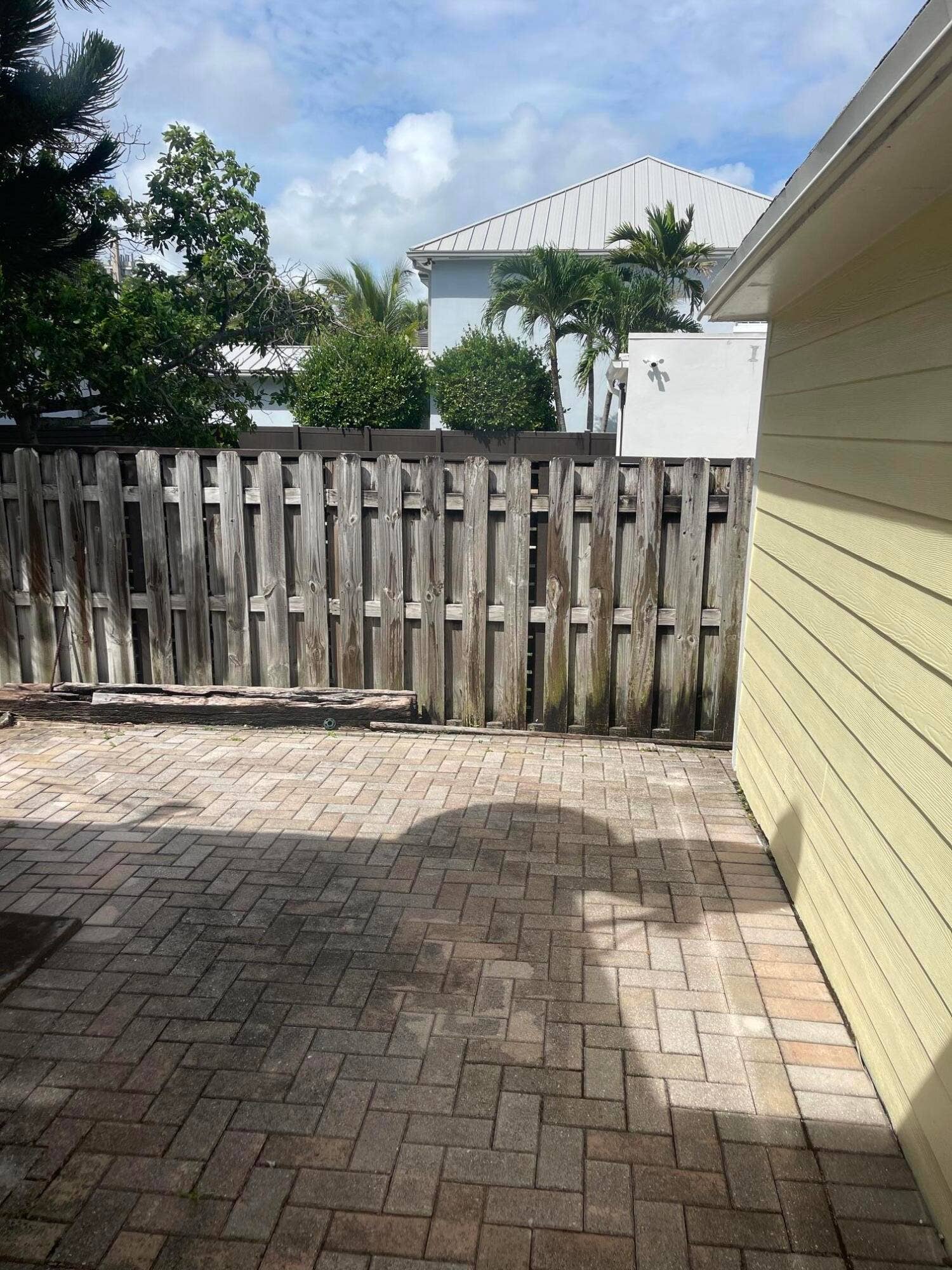 405 NE 12th Avenue, Fort Lauderdale, FL 33301 IMG_6185