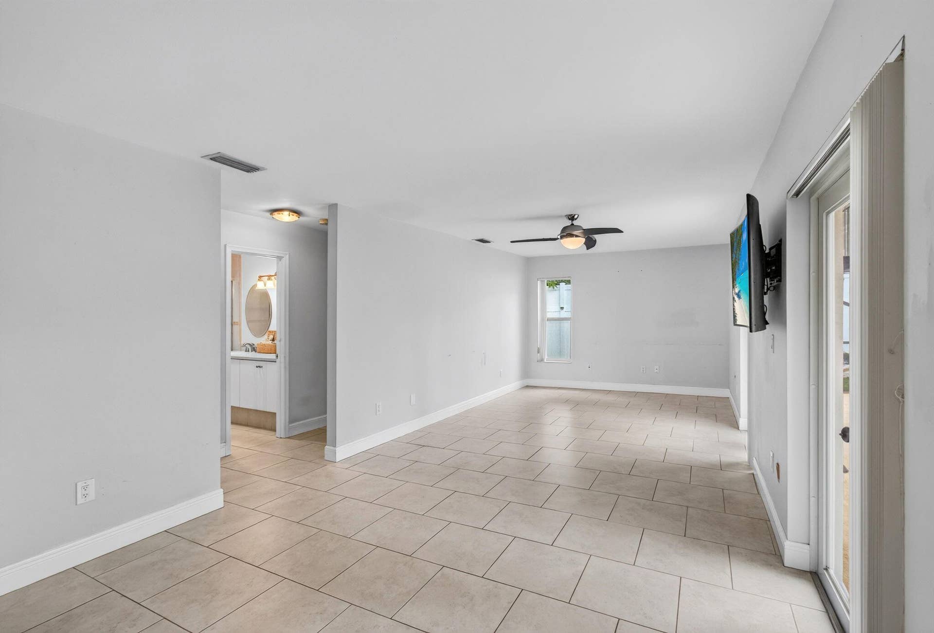586 NW 45TH Way, Delray Beach, FL 33445 27-web-or-mls-DSC_5460