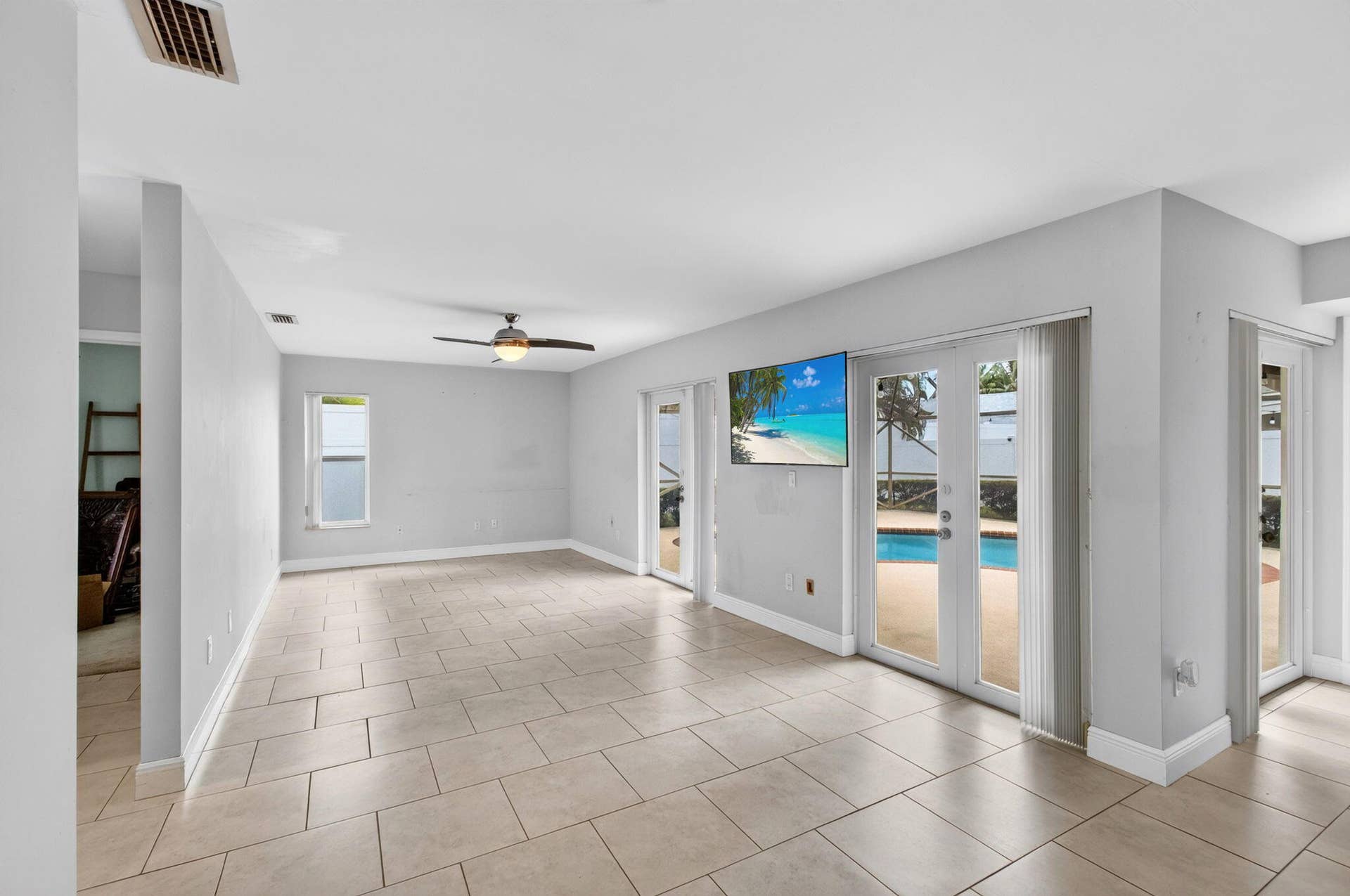 586 NW 45TH Way, Delray Beach, FL 33445 26-web-or-mls-DSC_5469