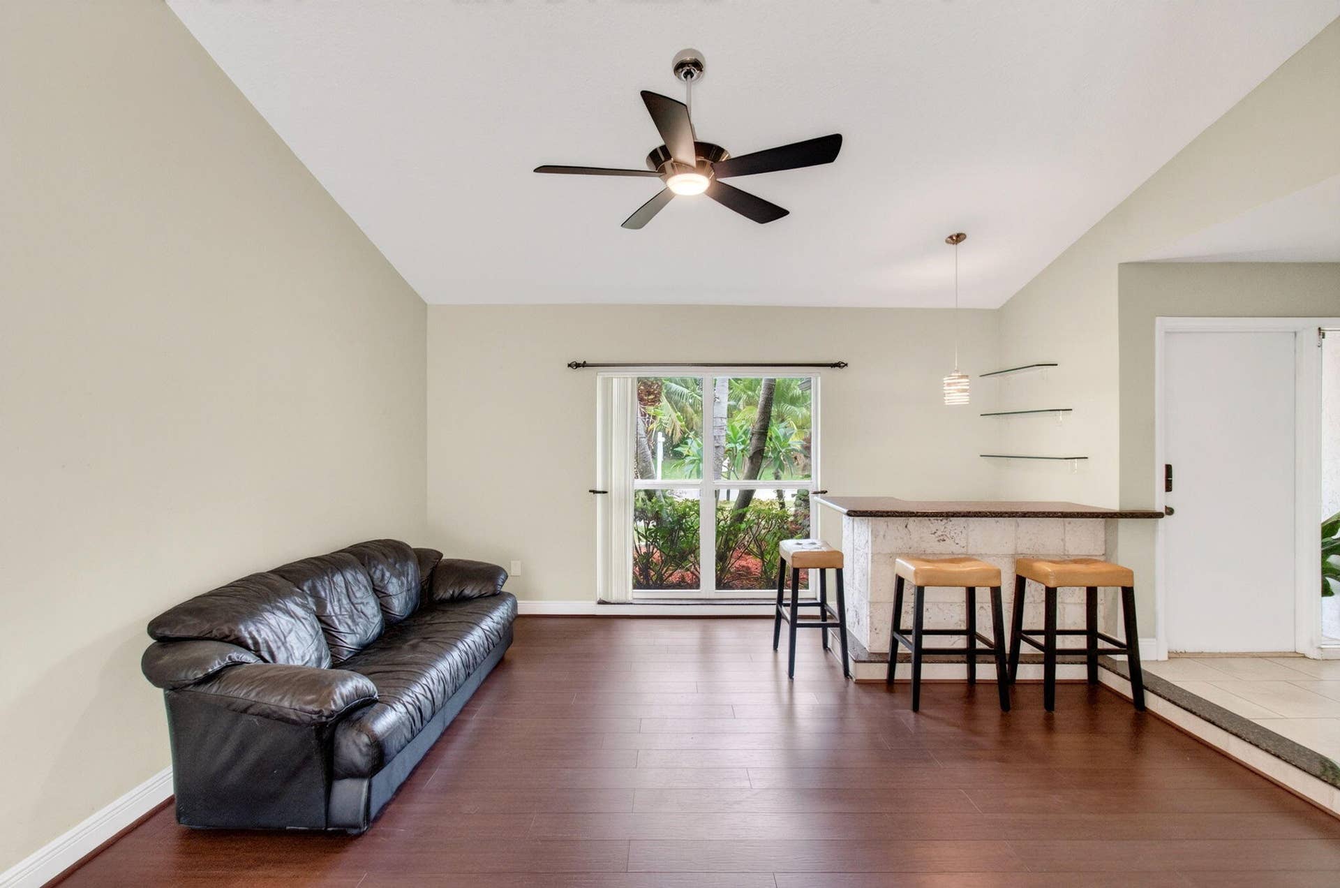 586 NW 45TH Way, Delray Beach, FL 33445 15-web-or-mls-DSC_5376