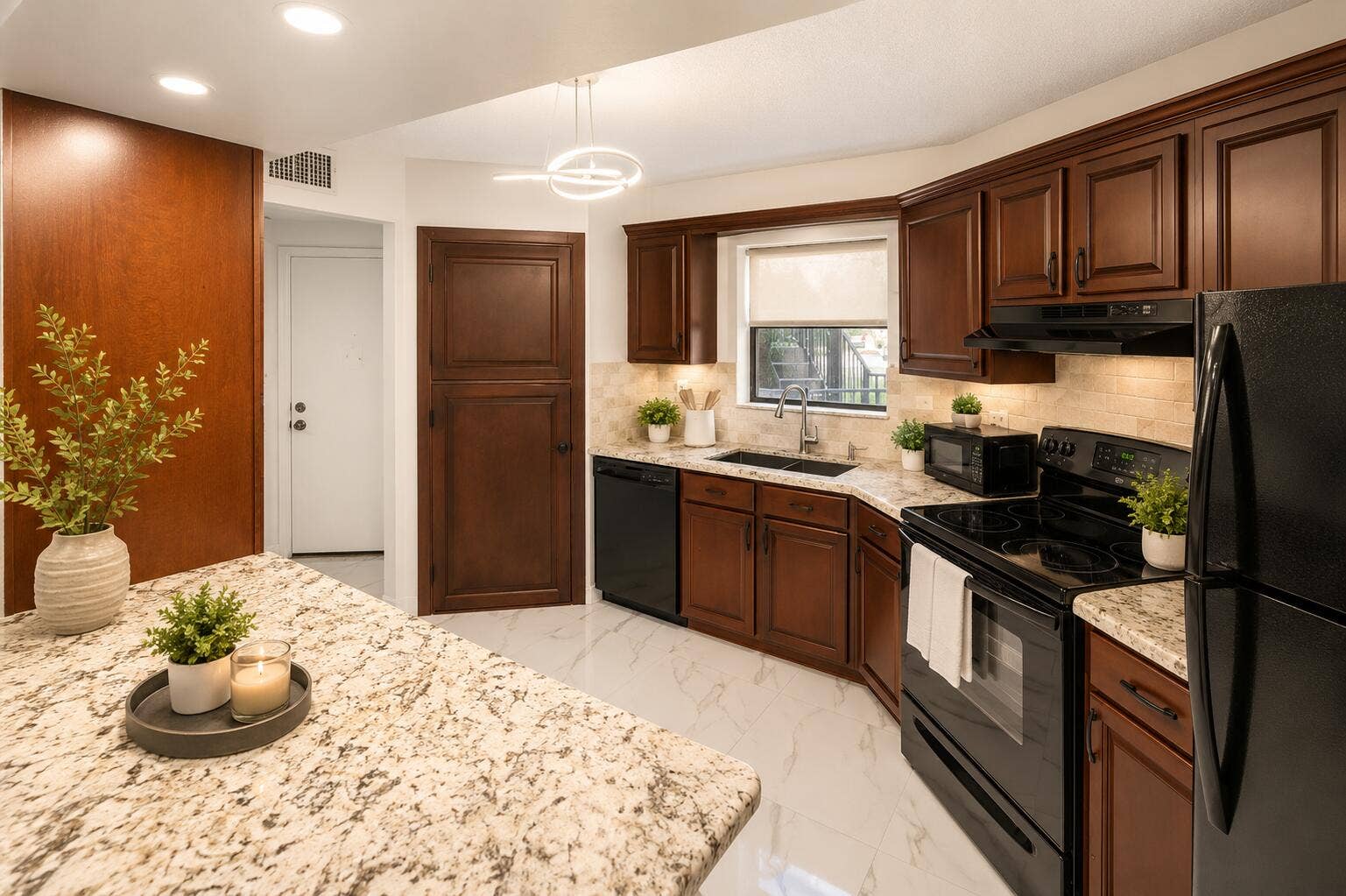 6855 W Broward Boulevard, #201, Plantation, FL 33317 8B534F69-DDF4-4CA5-819C-3B8F1628F5A4