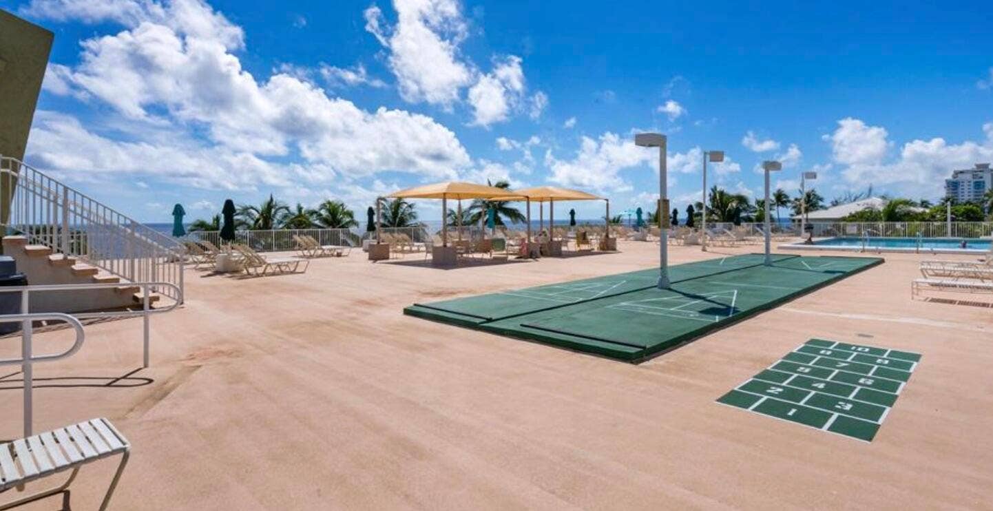 111 Briny Avenue, #27-12, Pompano Beach, FL 33062 pool deck
